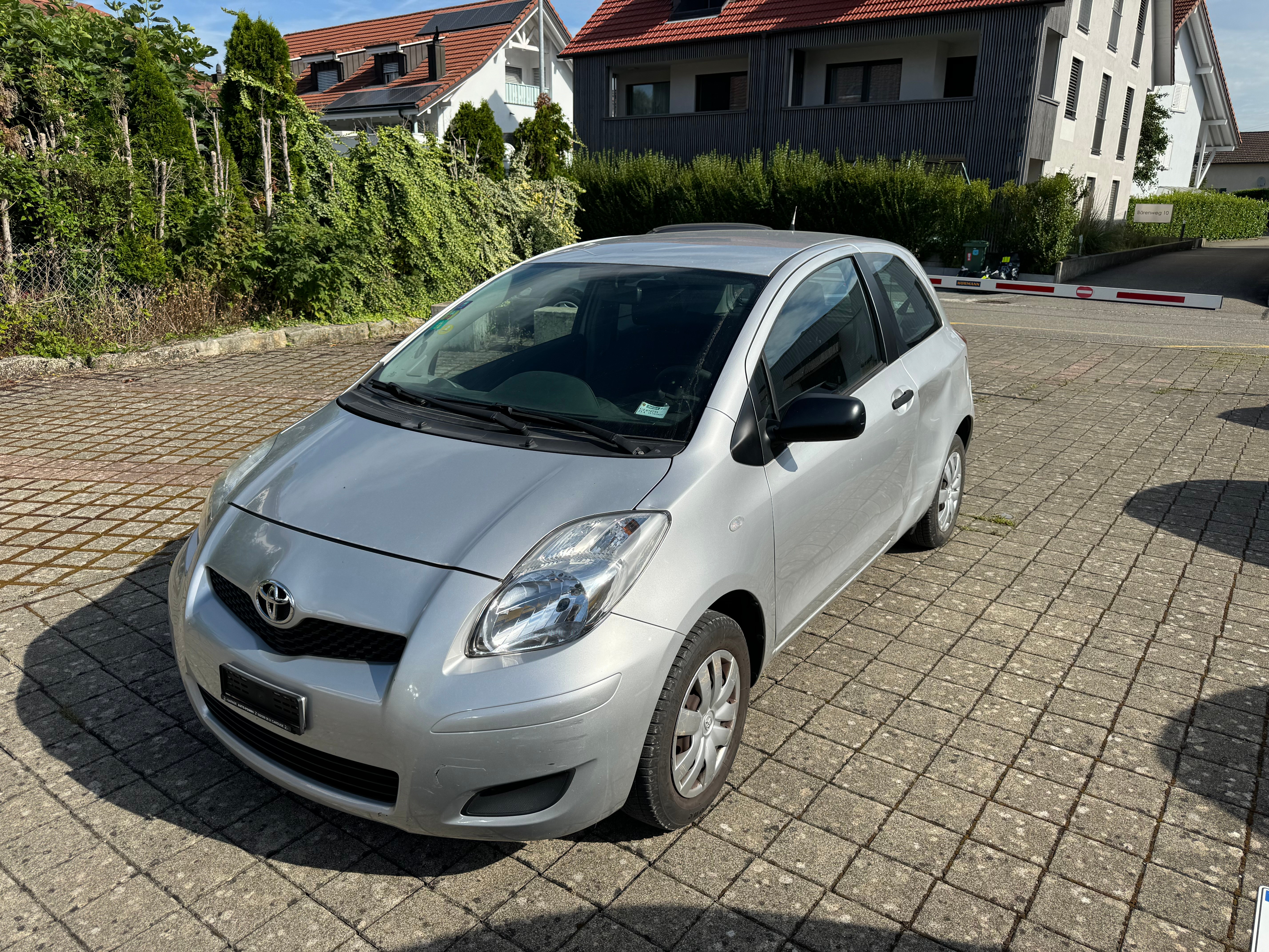 TOYOTA Yaris 1.0 Style