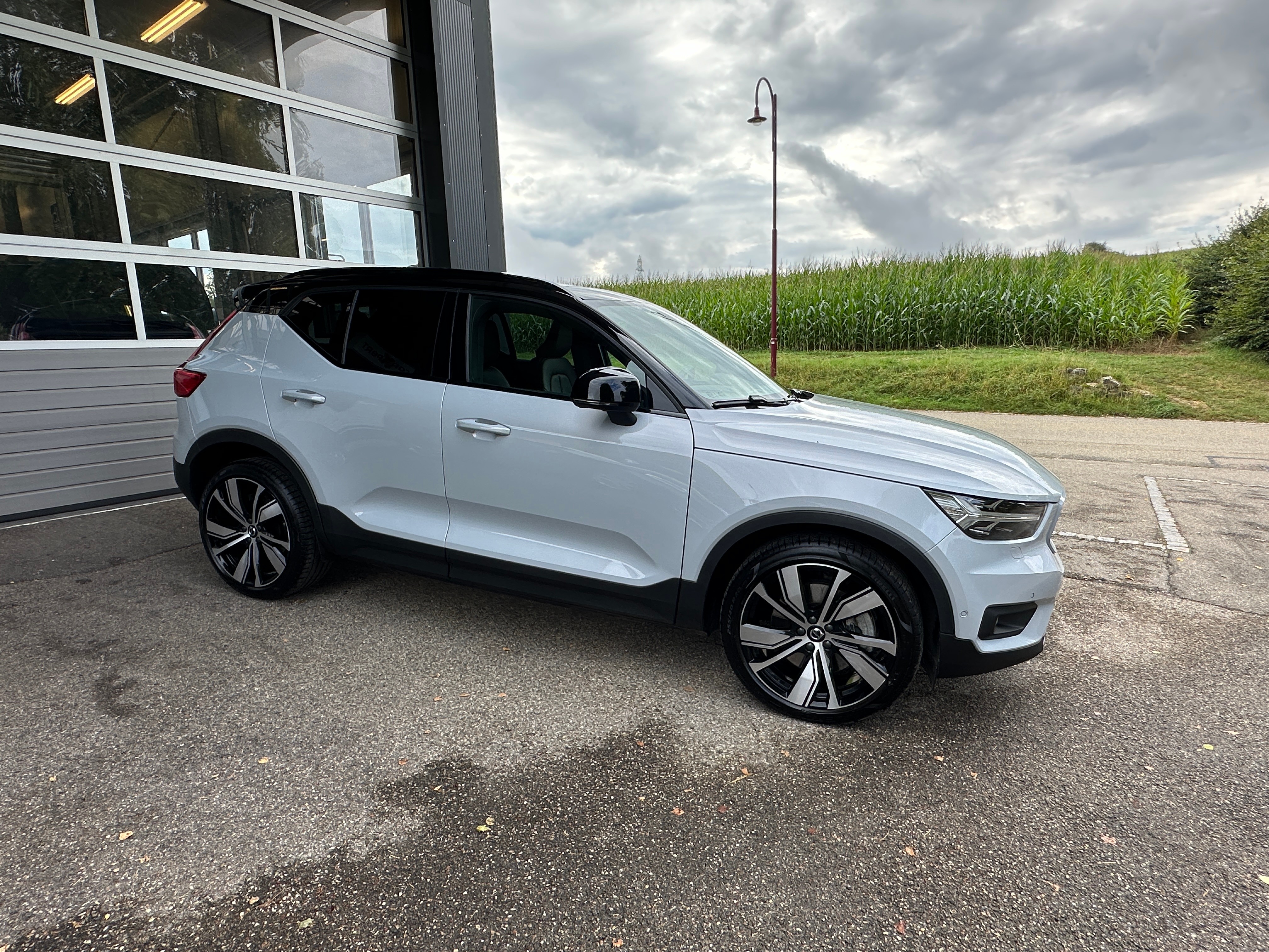 VOLVO XC40 Recharge P8 Twin AWD Pure Electric Pro