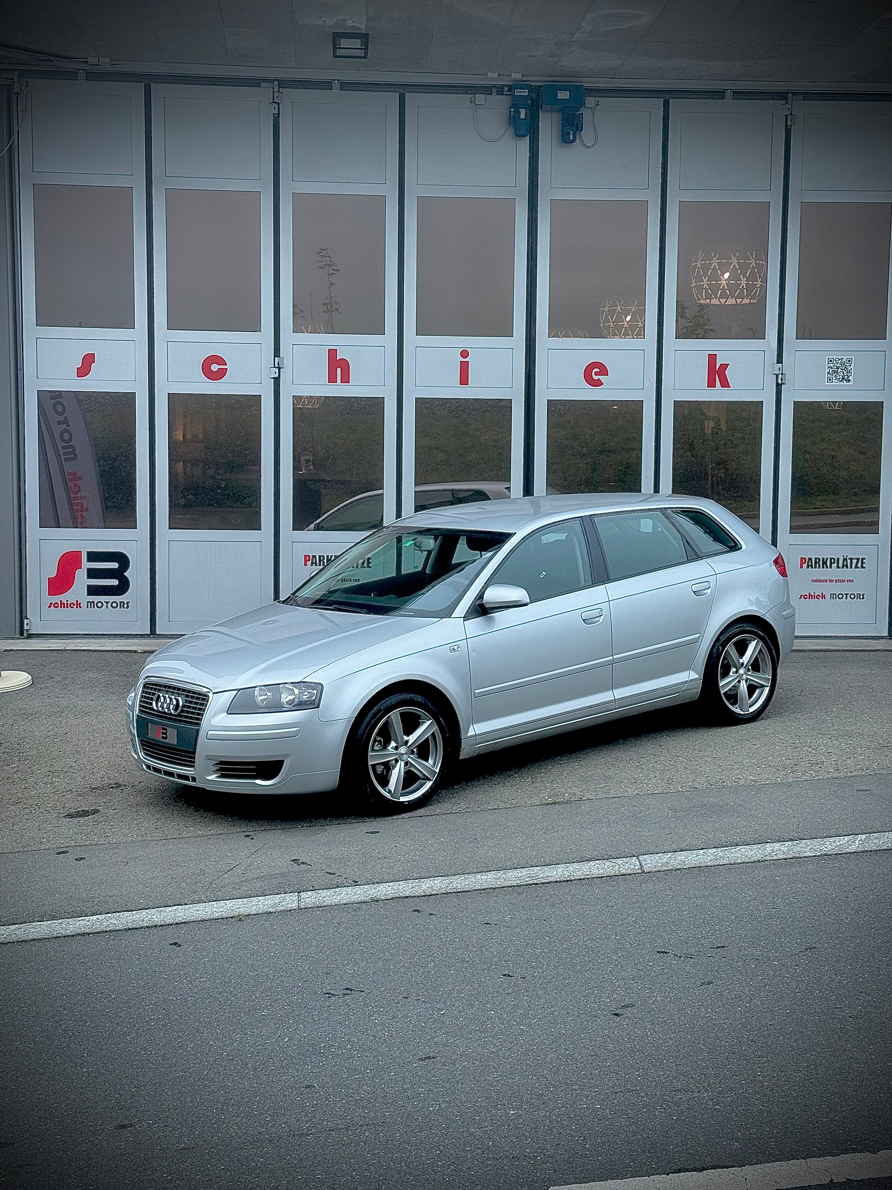 AUDI A3 Sportback 2.0 FSI Ambition