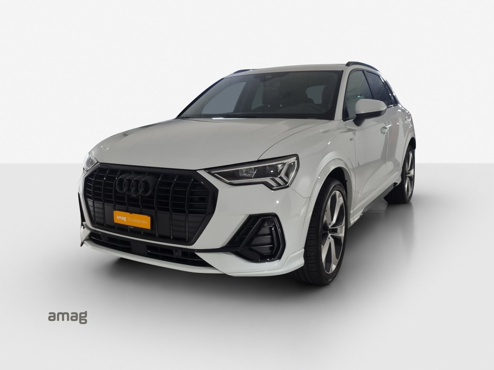 AUDI Q3 35 TFSI S line Attraction S-tronic