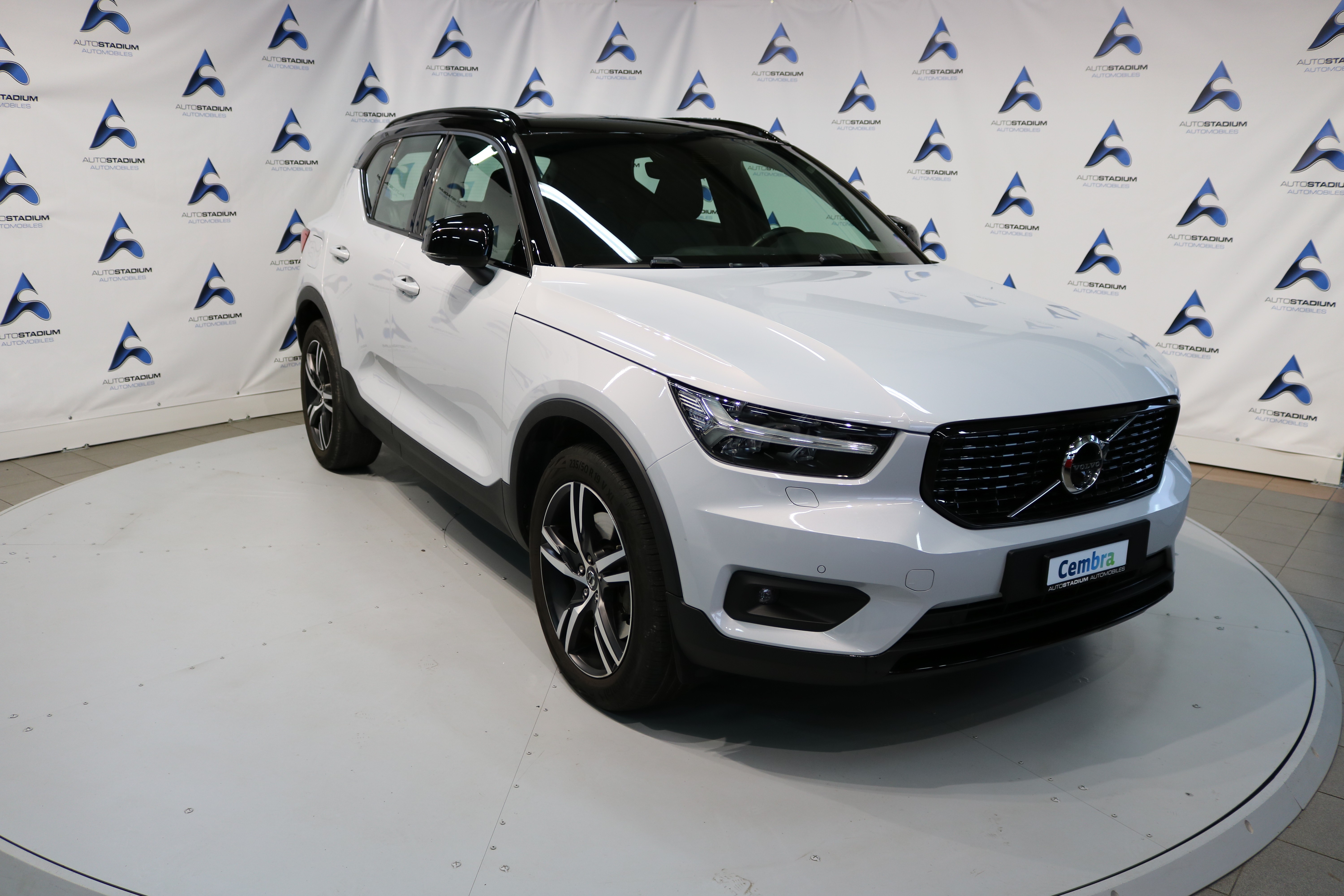 VOLVO XC40 T5 TwE Inscription Expression DCT