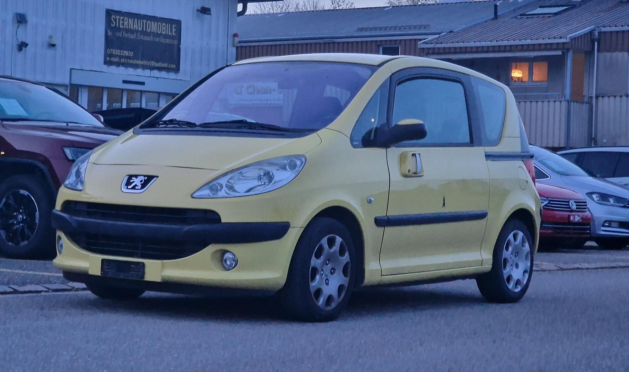 PEUGEOT 1007 1.4 Urban