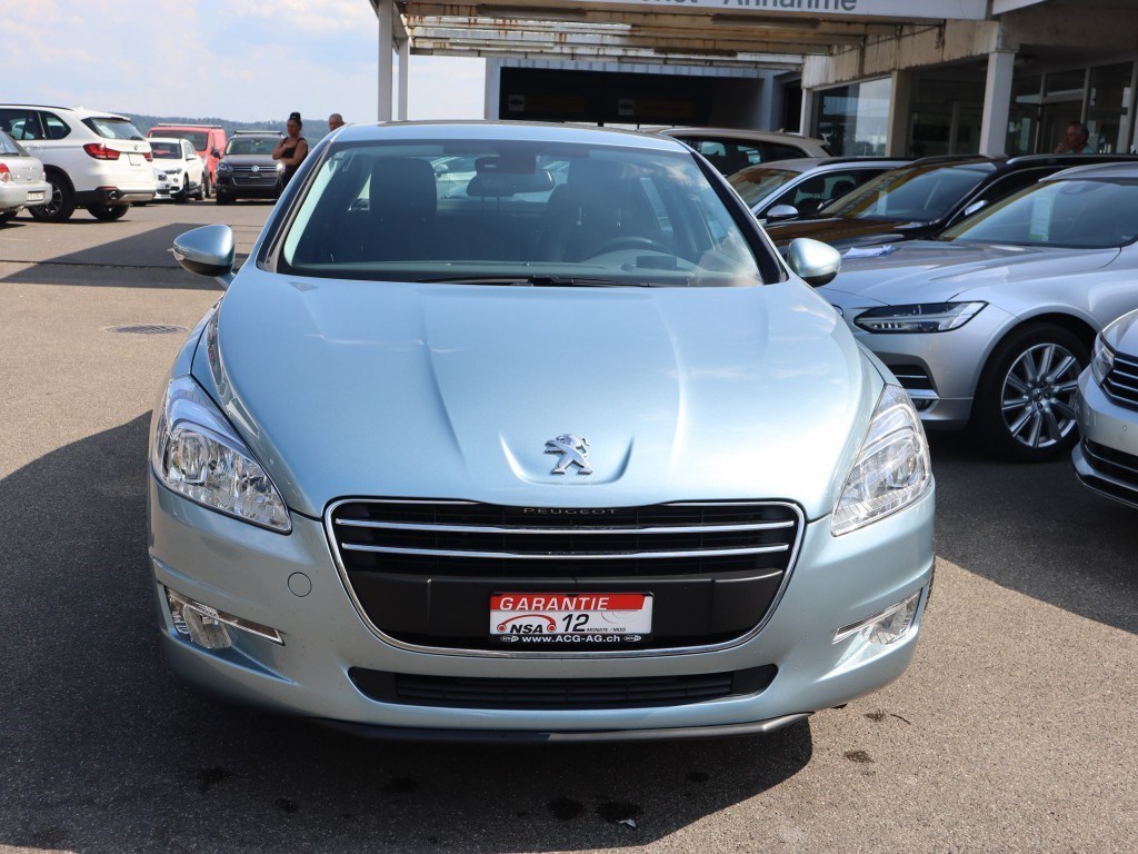 PEUGEOT 508 1.6 16V T Allure Automatic ** Teil-Leder ** PDC ** Navigation **