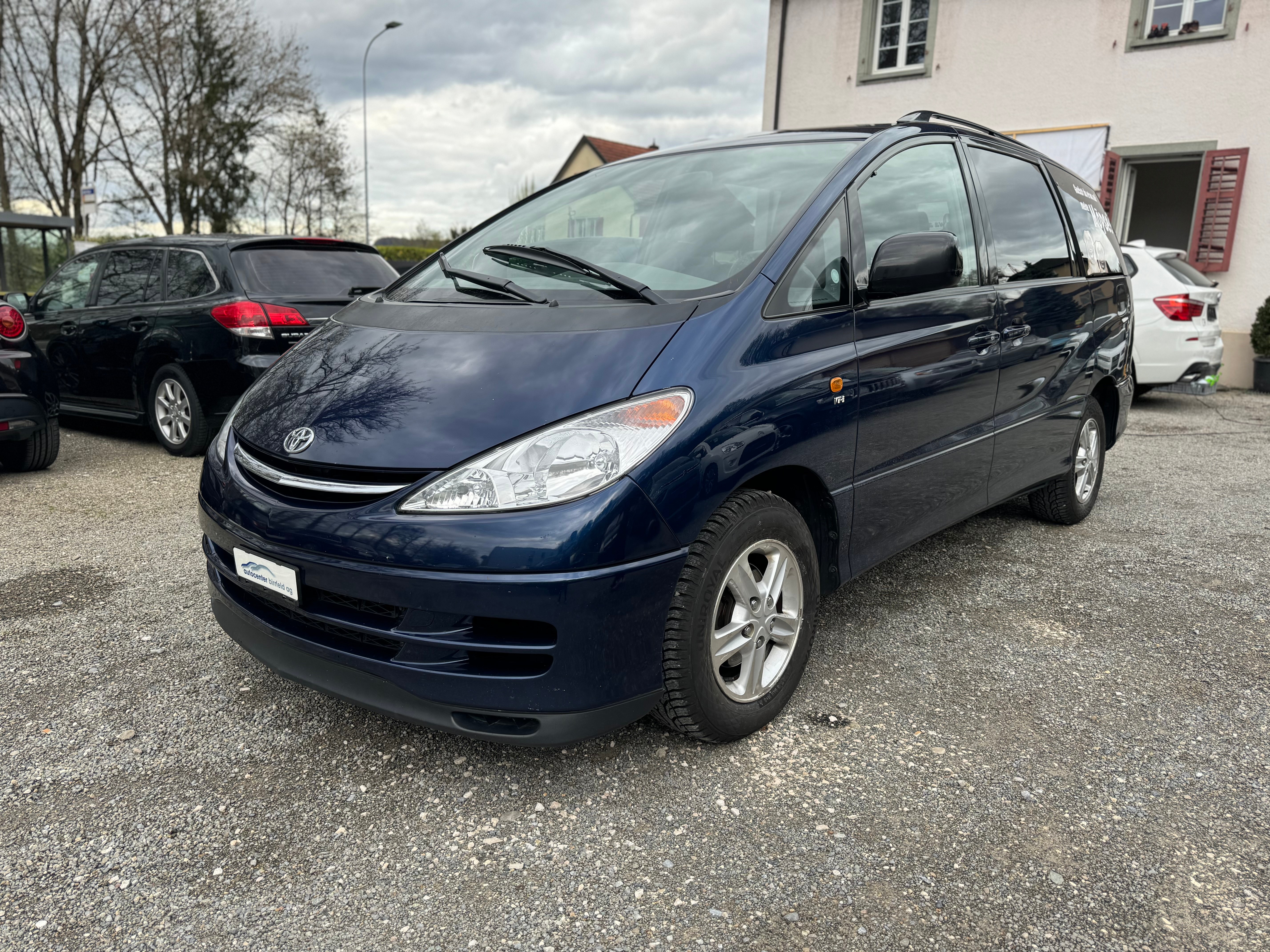 TOYOTA Previa 2.4 Linea Luna