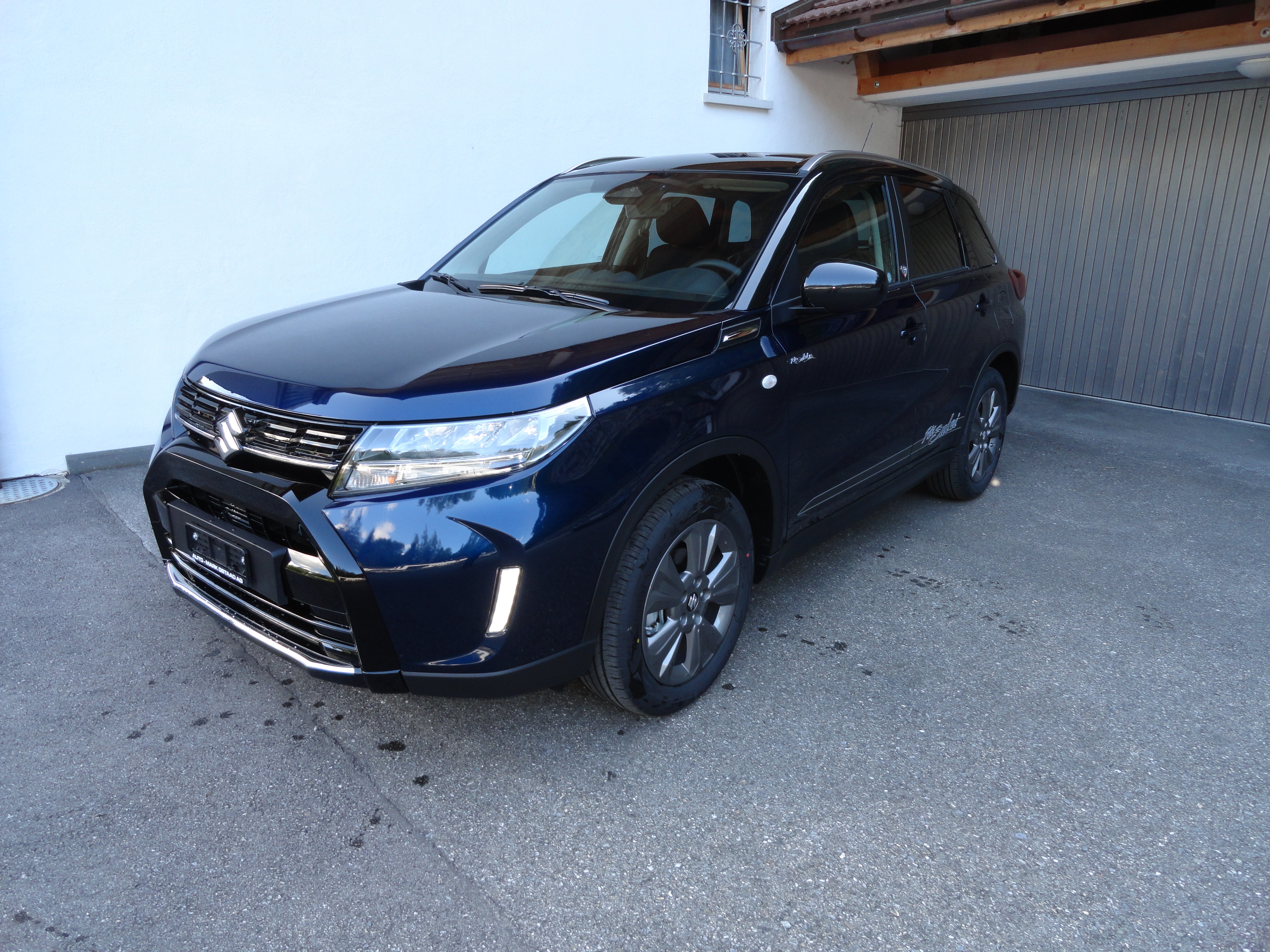 SUZUKI Vitara 1.5 Hybrid Compact + 4x4 AGS