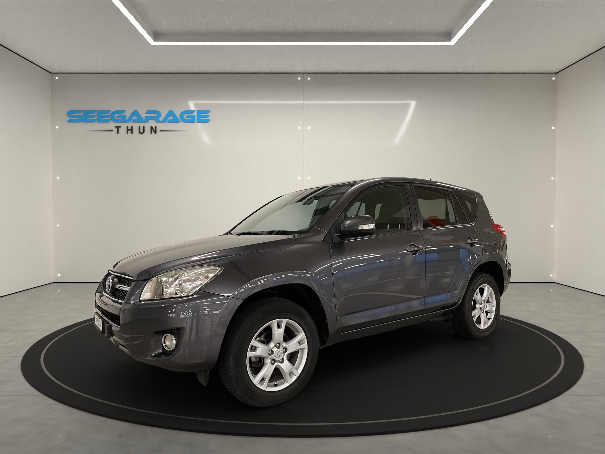 TOYOTA RAV-4 2.0 16V Executive Multidrive