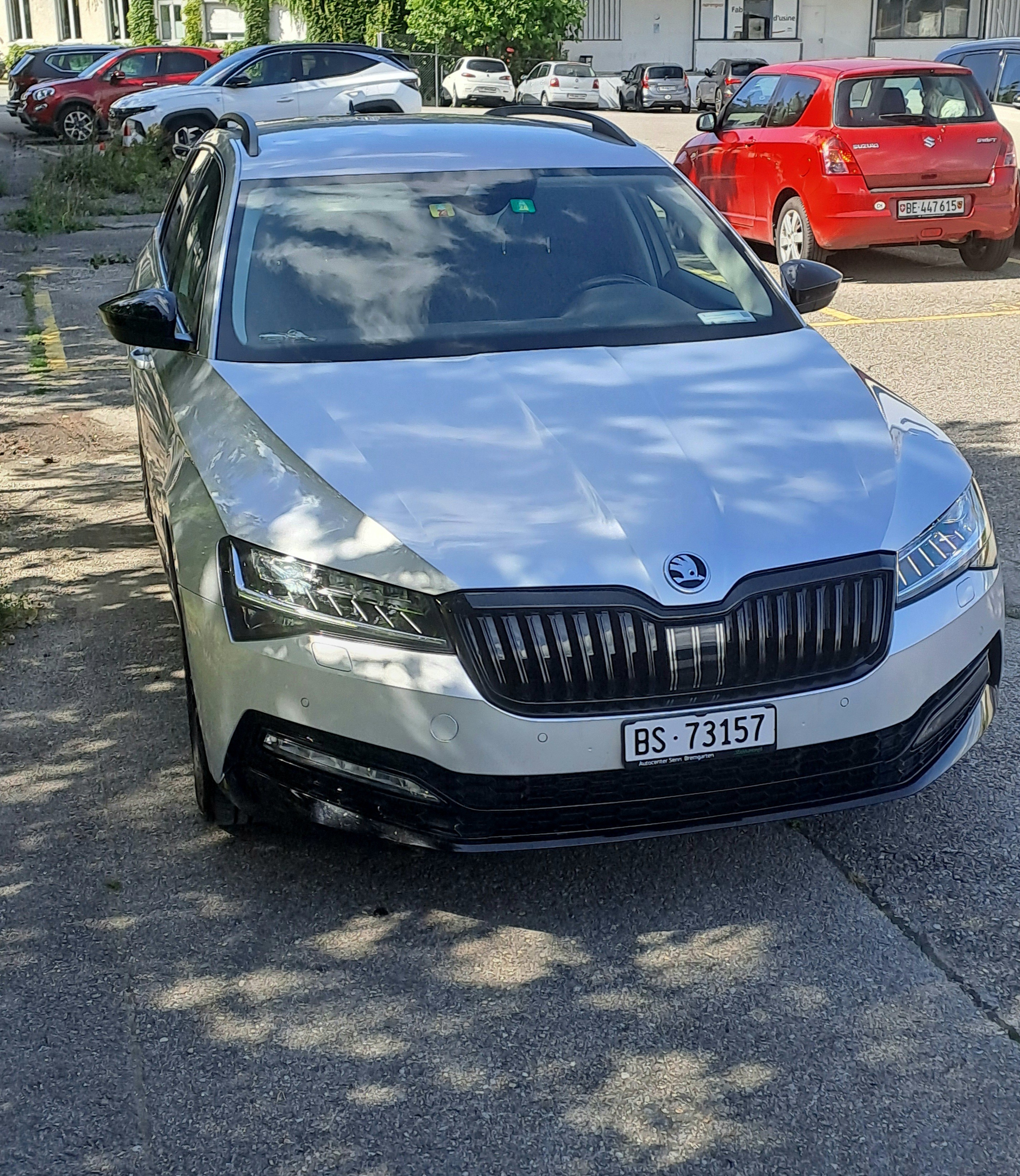 SKODA Superb Combi 2.0 TDi Style DSG