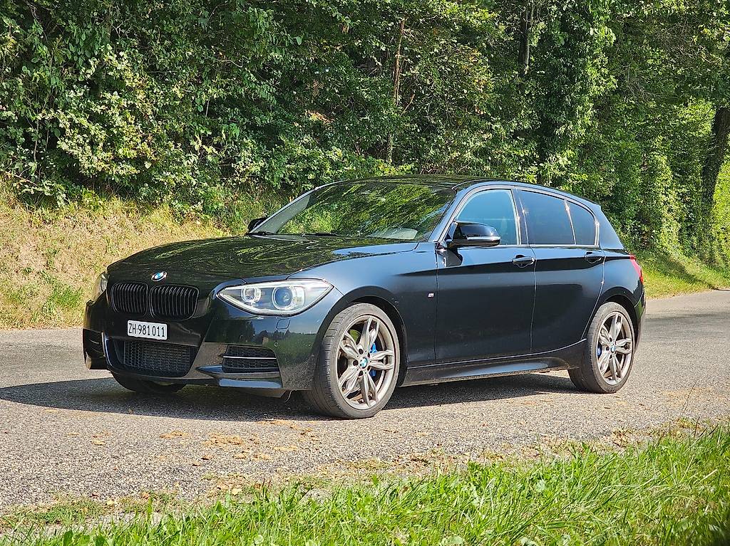 BMW M135i xDrive Steptronic