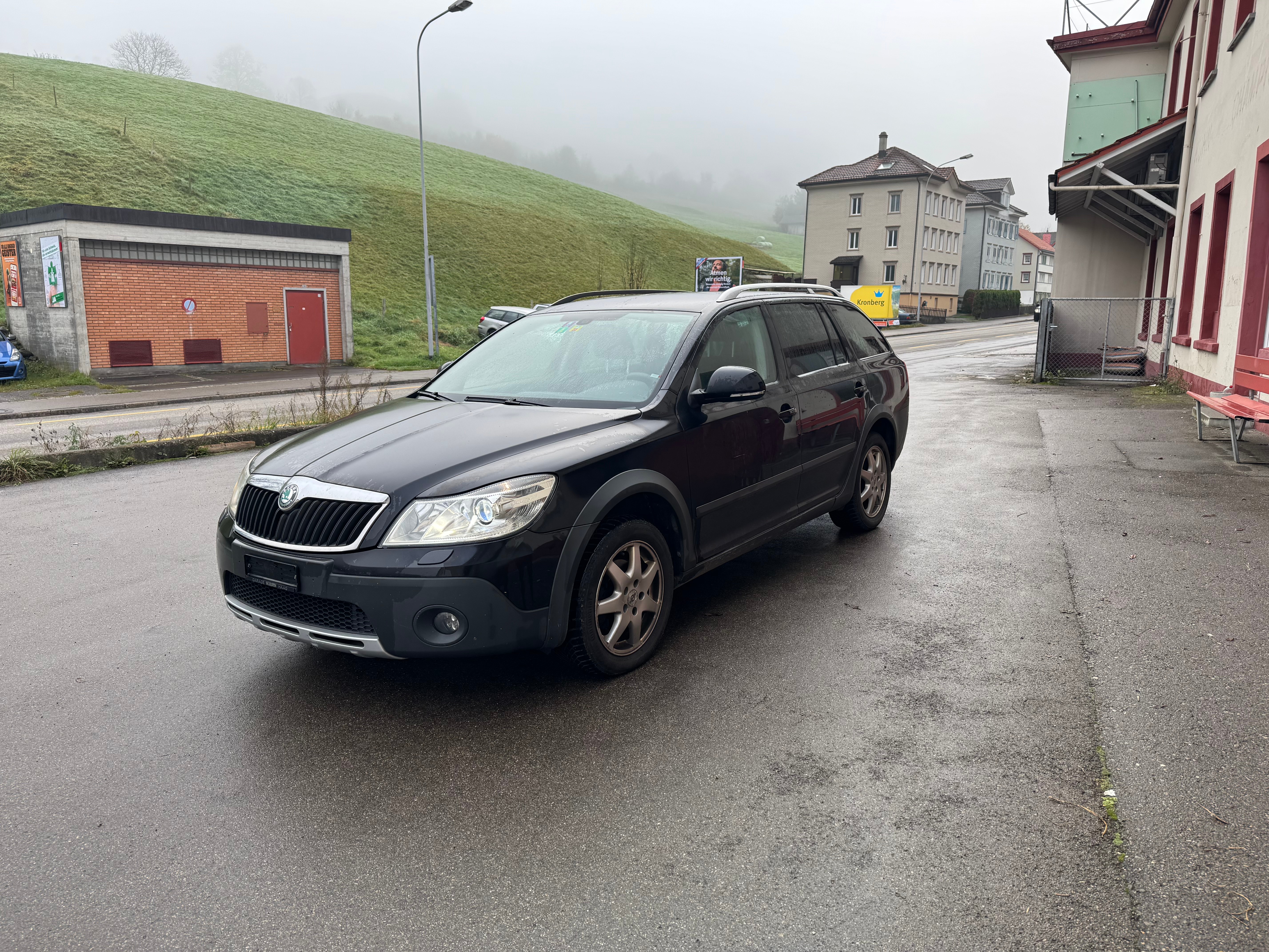 SKODA Octavia Combi 2.0 TDI Scout 4x4 DSG