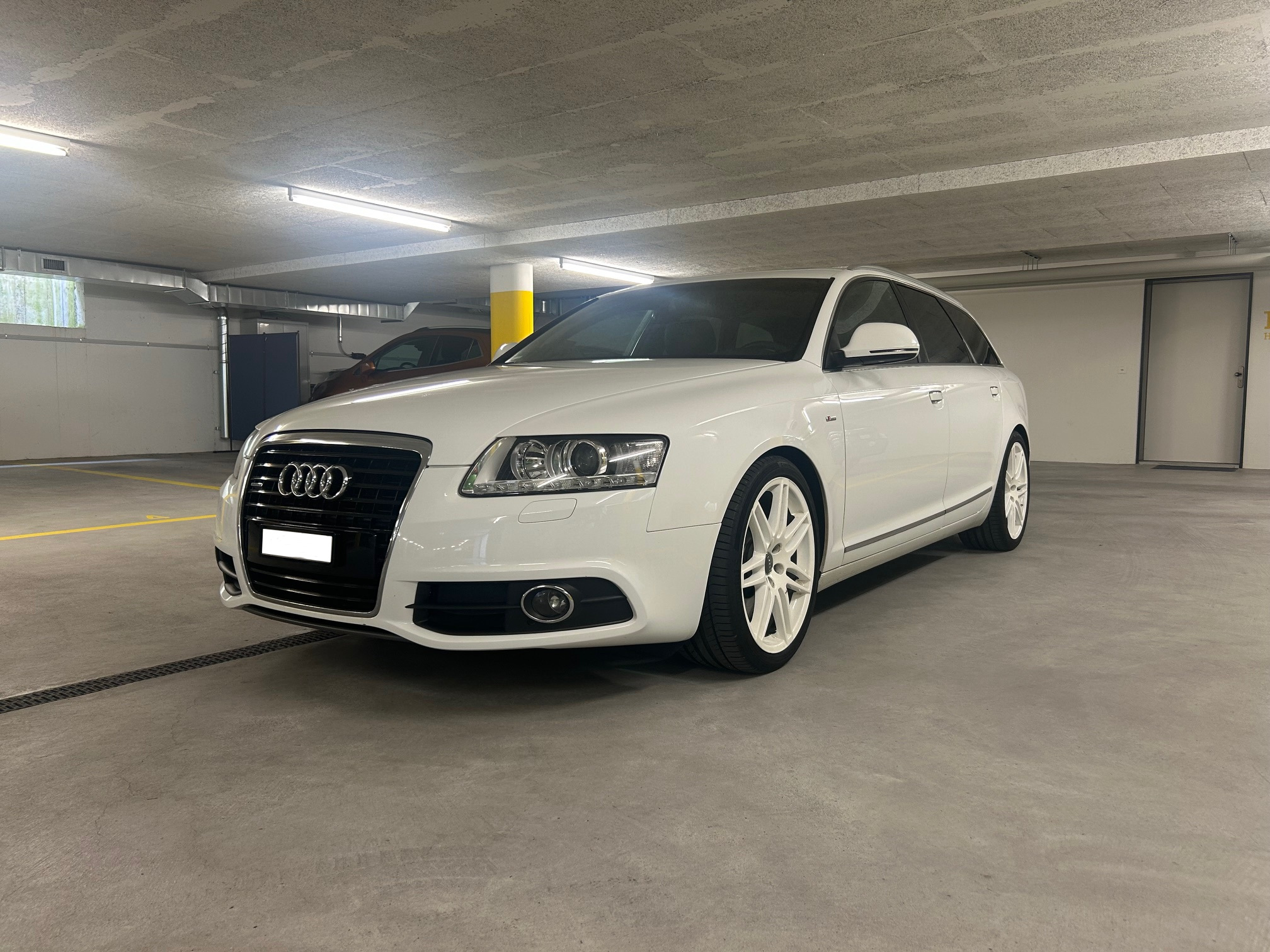 AUDI A6 Avant 3.0 TFSI quattro tiptronic