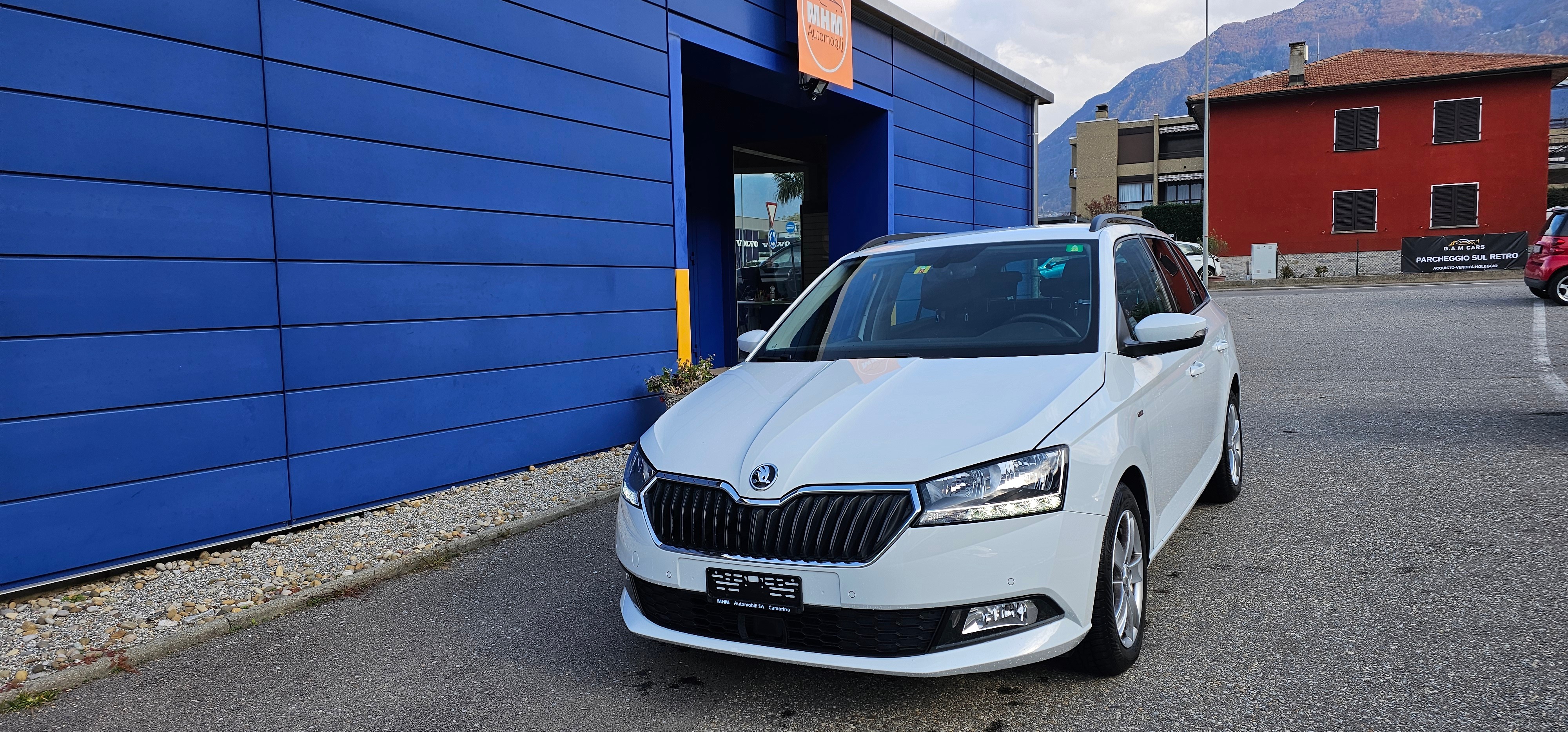 SKODA Fabia Combi 1.0 TSI Clever DSG