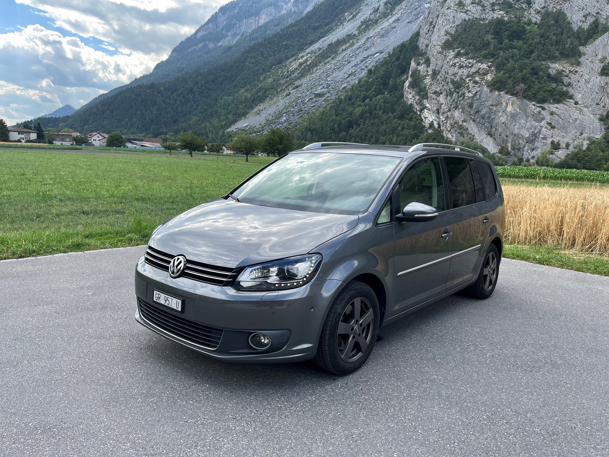 VW Touran 2.0 TDI Highline DSG