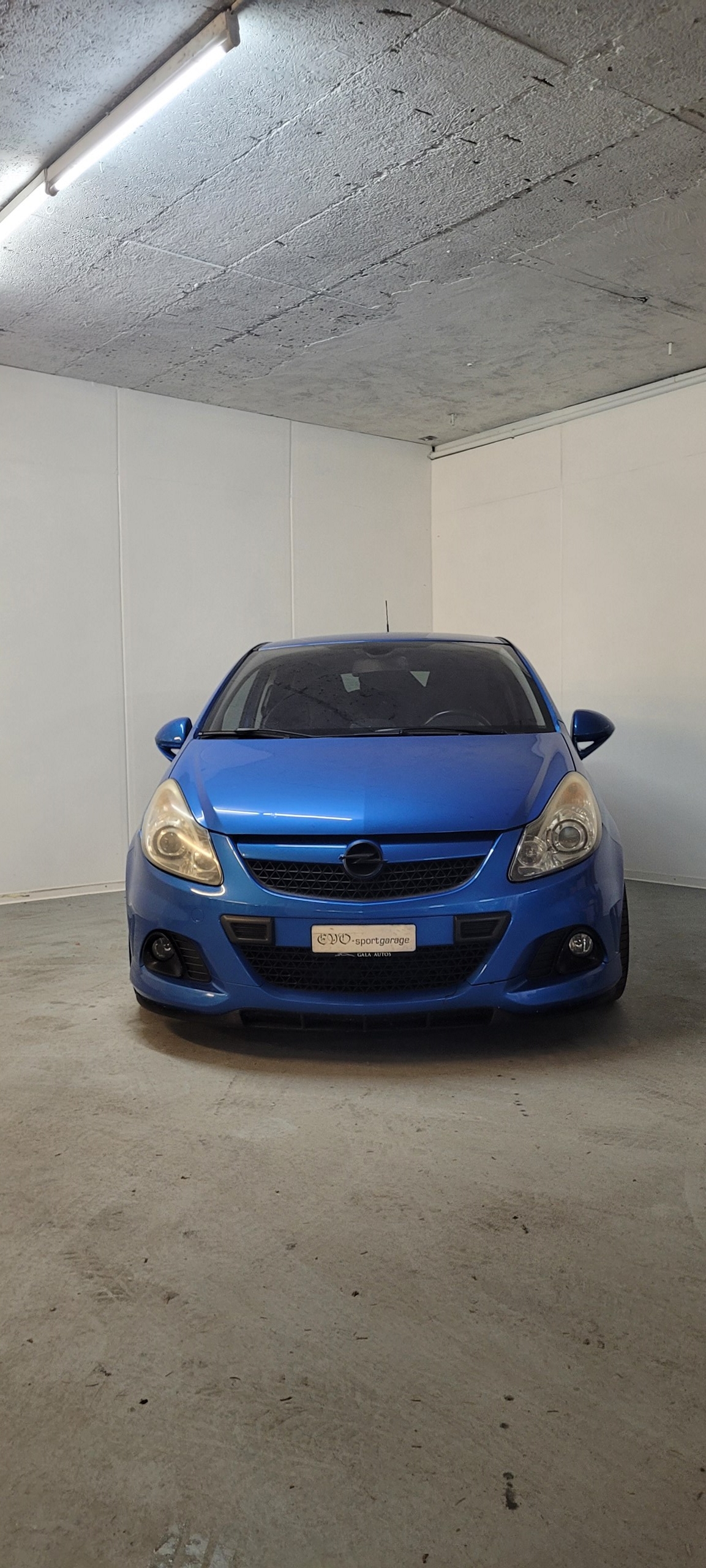 OPEL Corsa 1.6 Turbo OPC