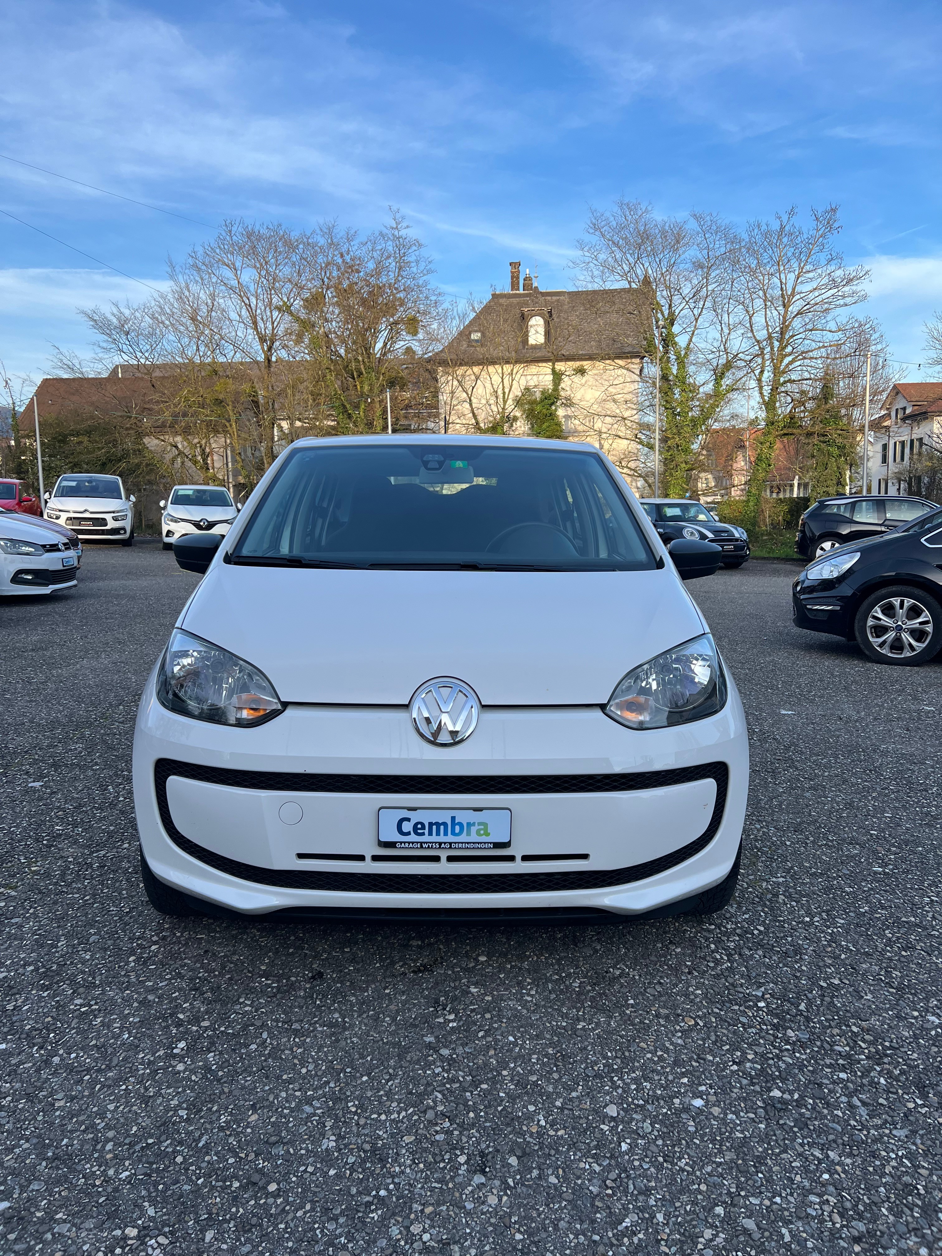 VW Up 1.0 take up