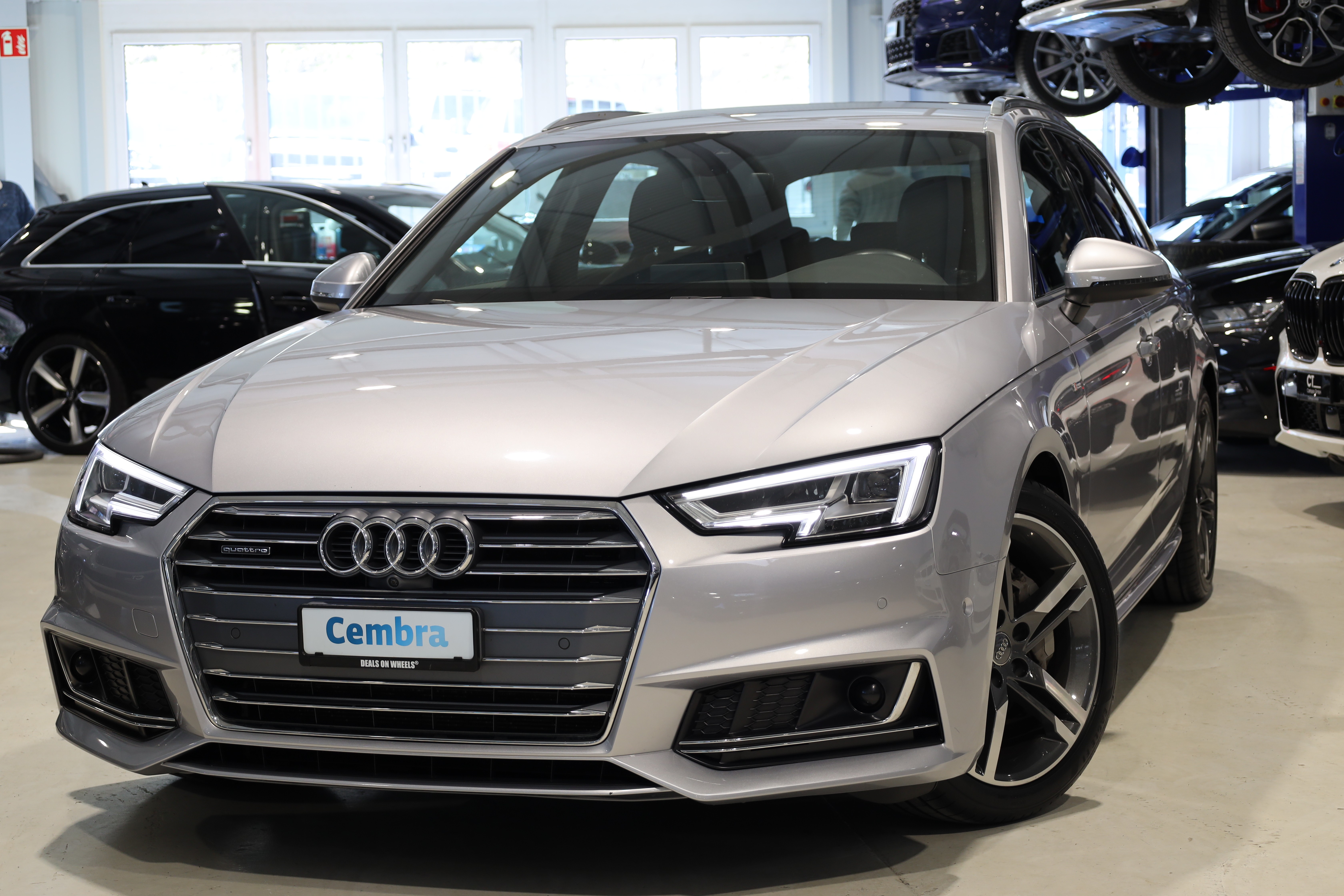 AUDI A4 Avant 2.0 TDI Sport quattro S-tronic