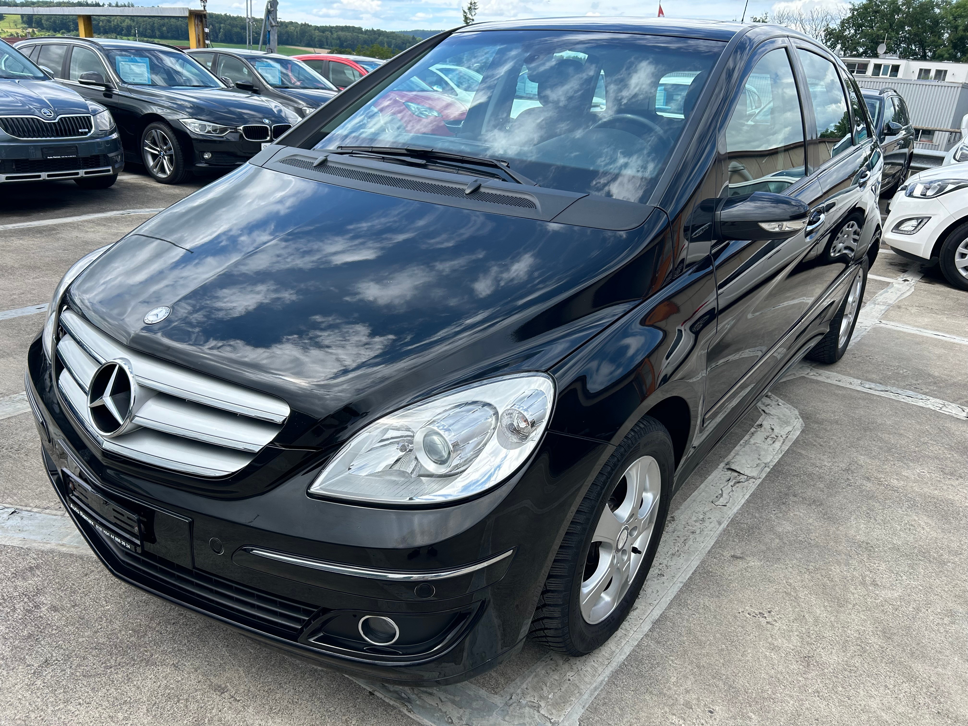 MERCEDES-BENZ B 180 CDI