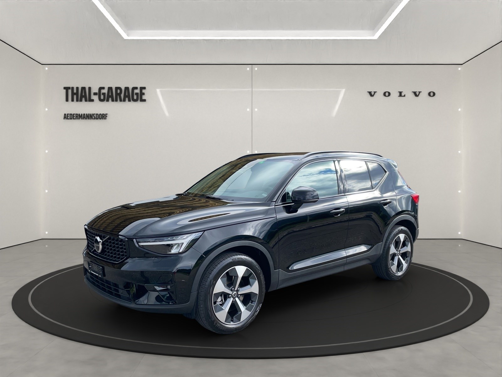 VOLVO XC40 2.0 B4 MH Ultimate Dark AWD