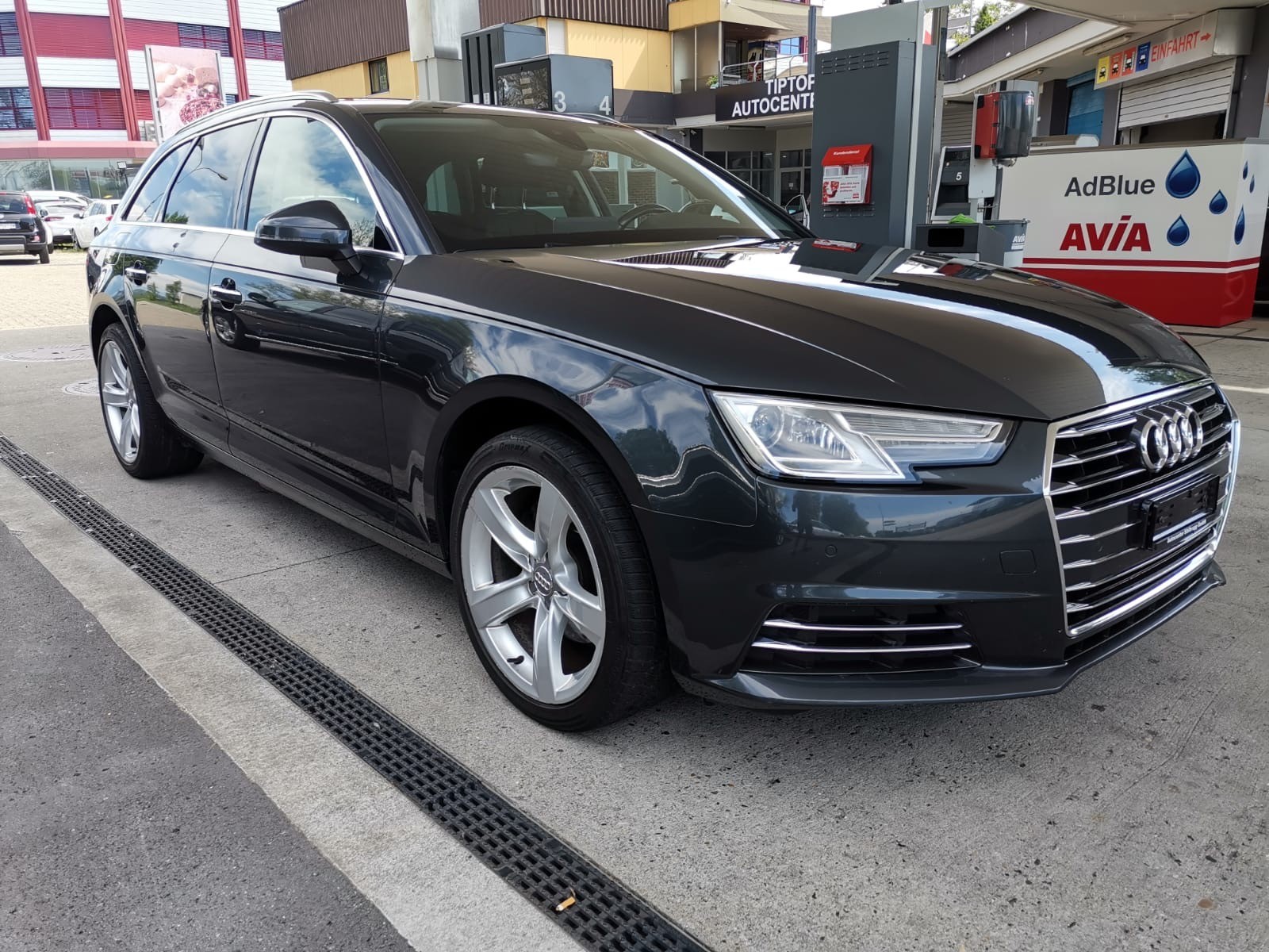 AUDI A4 Avant 2.0 TDI Design S-tronic