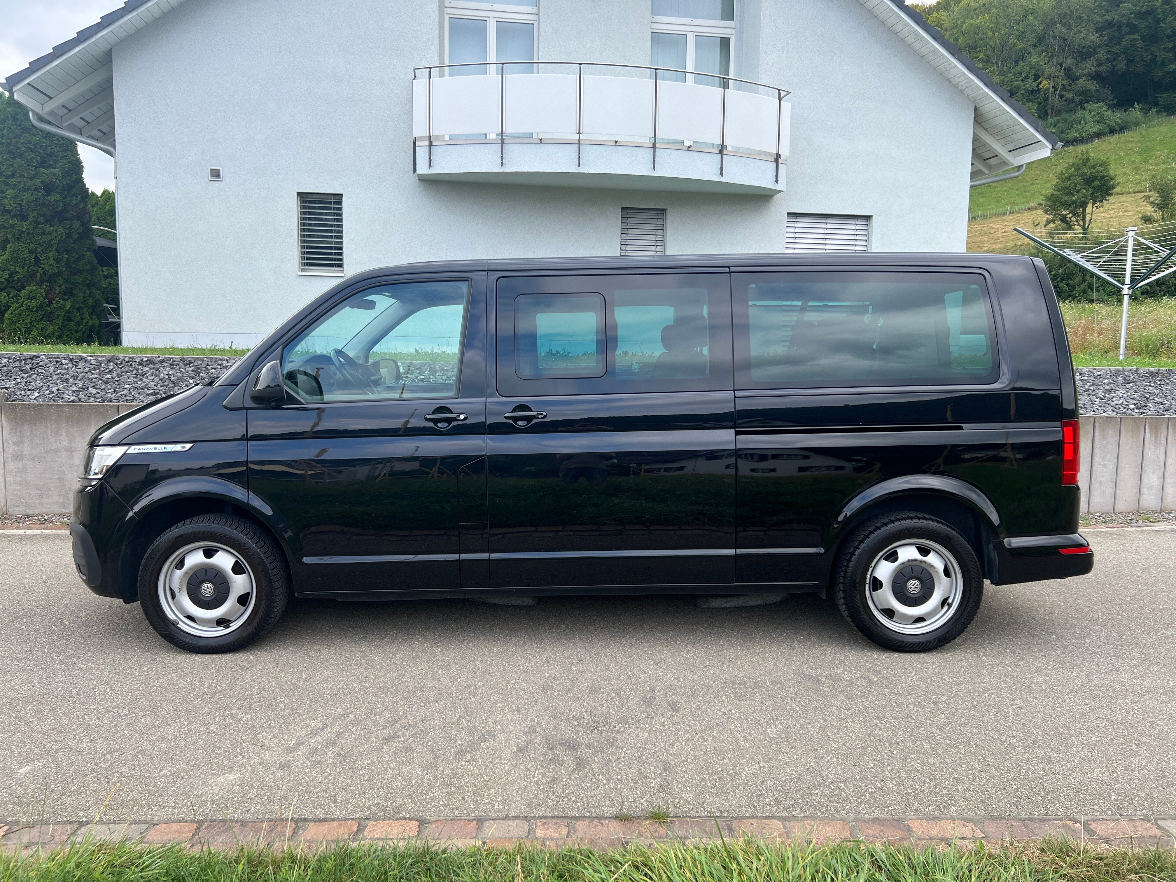 VW T6.1 Caravelle 2.0 Bi-TDI Comfortline 4Mot DSG LWB * 9 Plätzer *