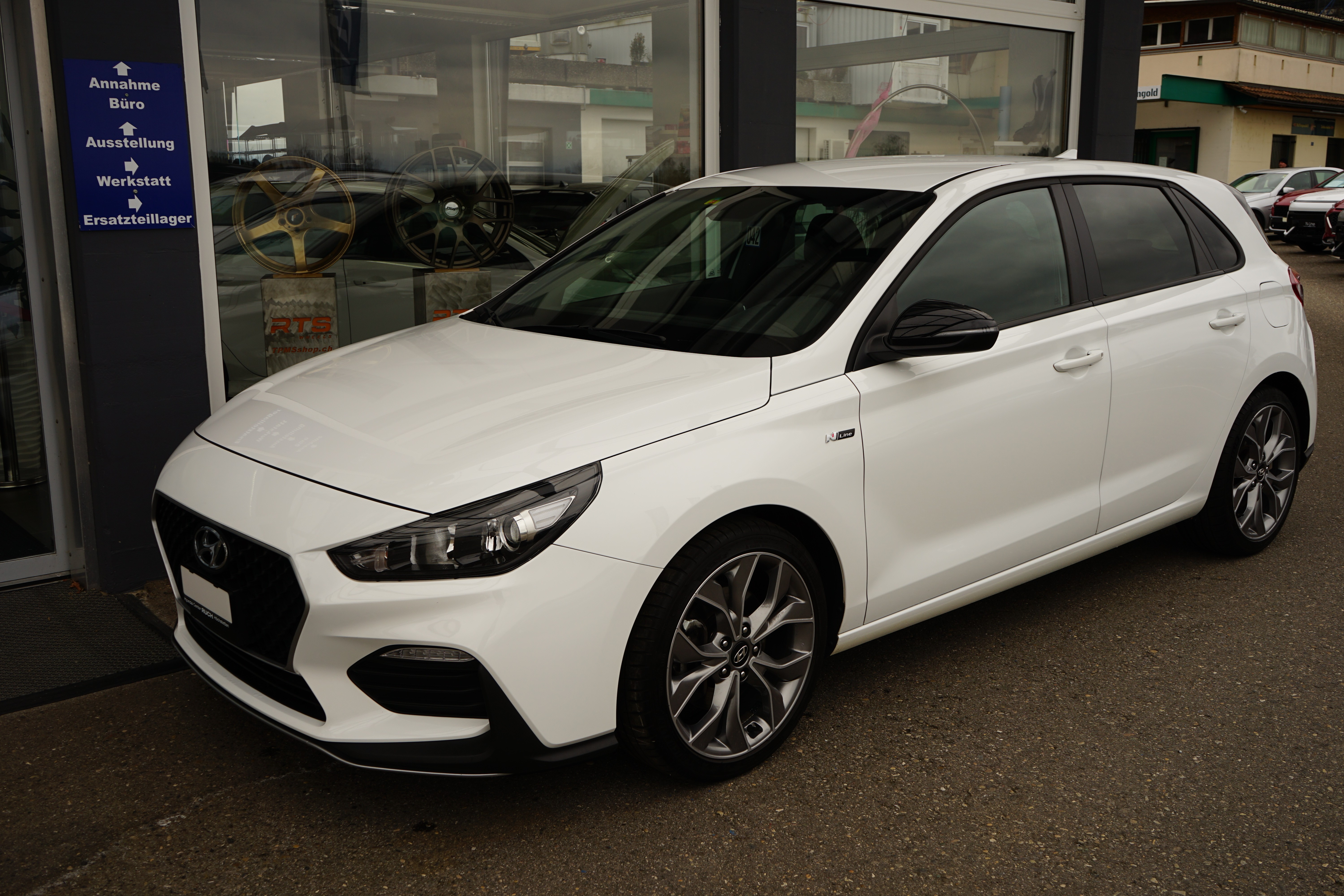 HYUNDAI i30 1.4 T-GDi N-Line DCT