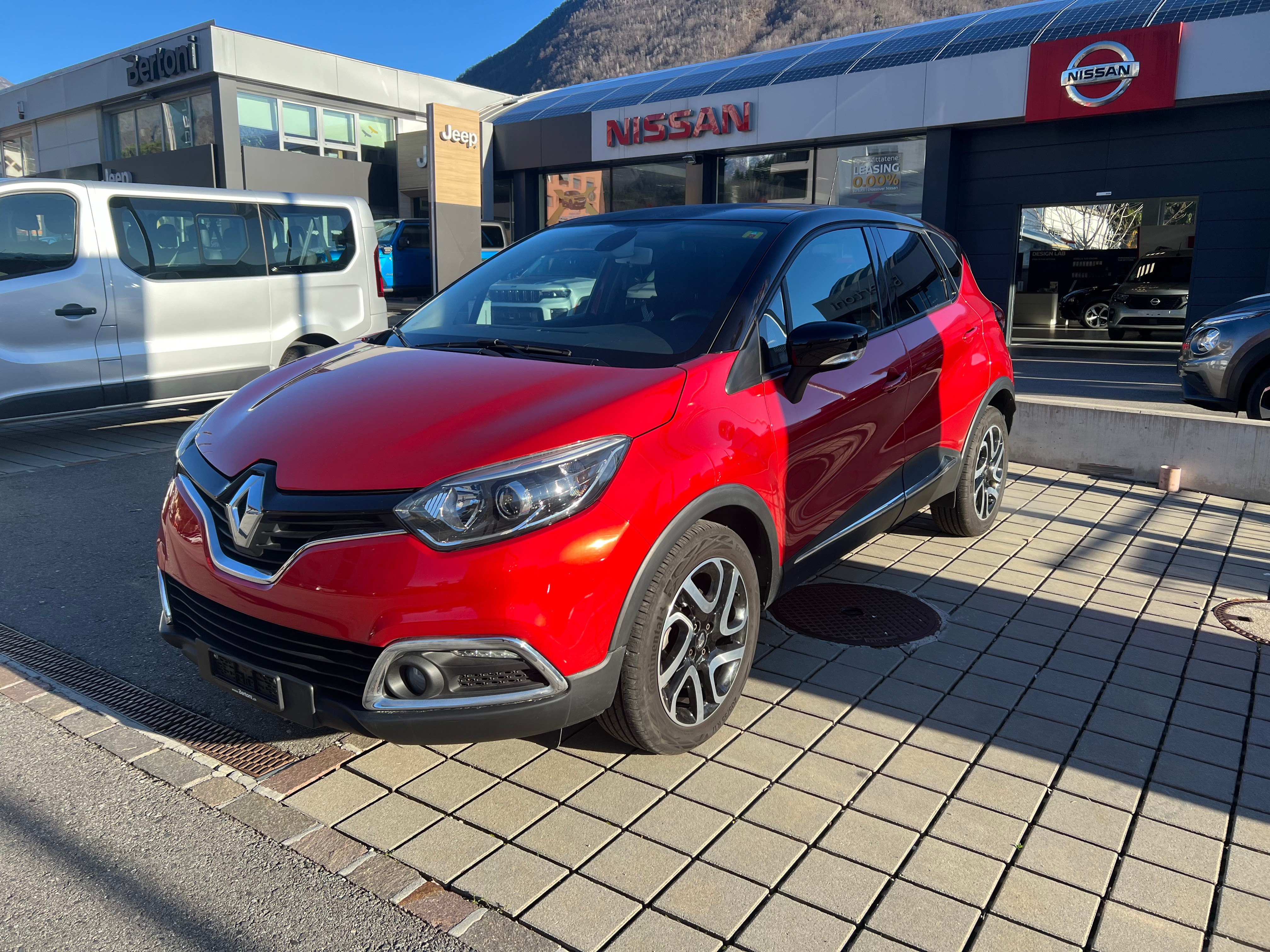 RENAULT Captur 1.2 T 16V Privilège EDC