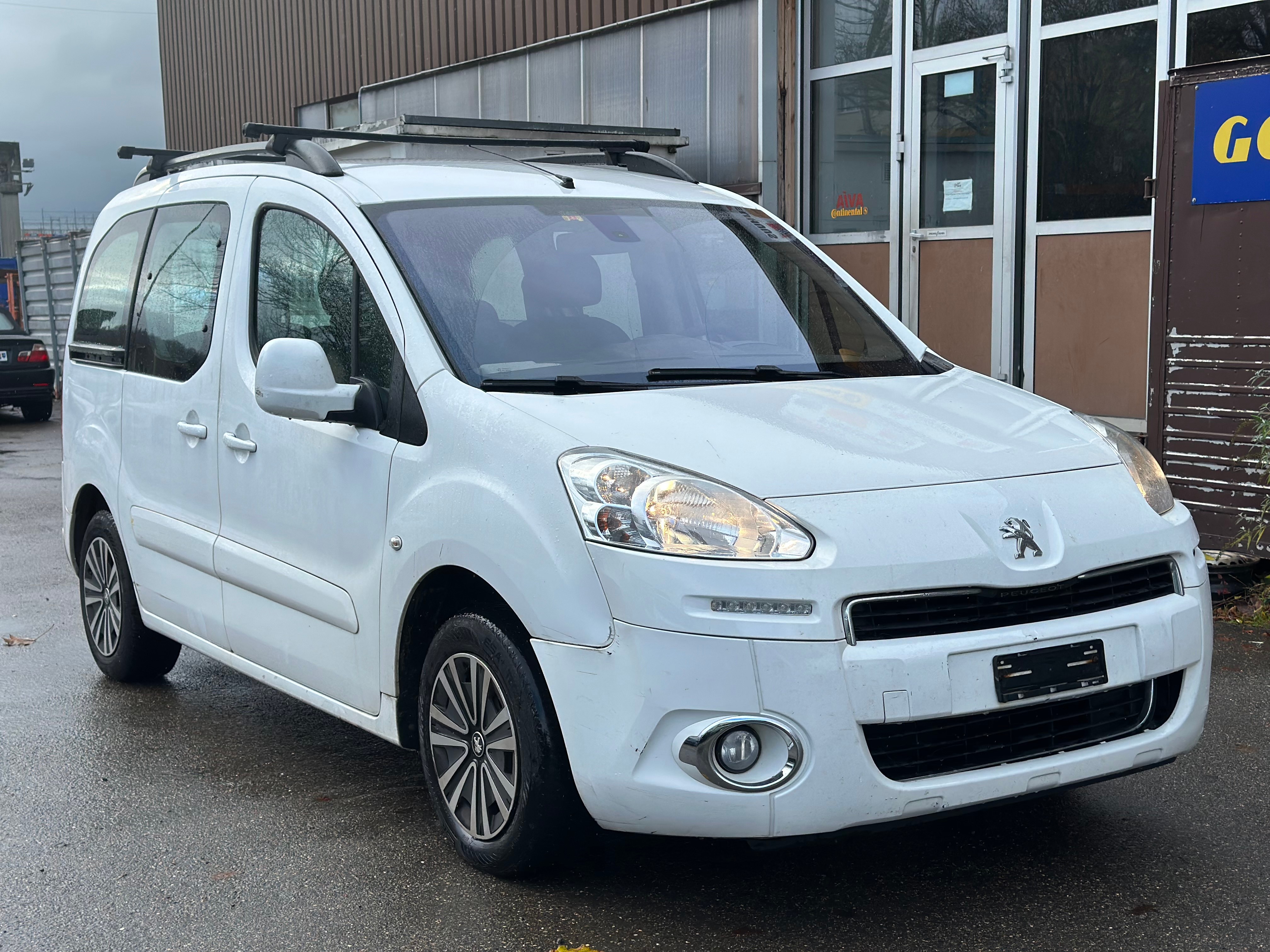 PEUGEOT Partner 1.6 e-HDI Family