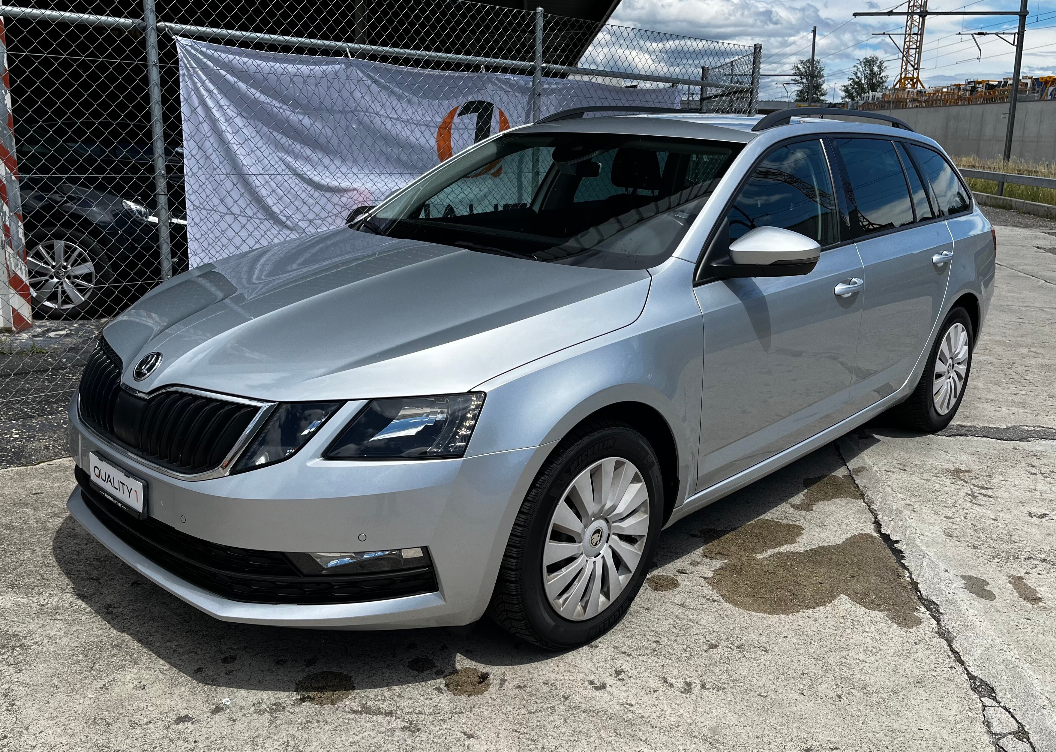 SKODA Octavia Combi 2.0 TDI Ambition DSG