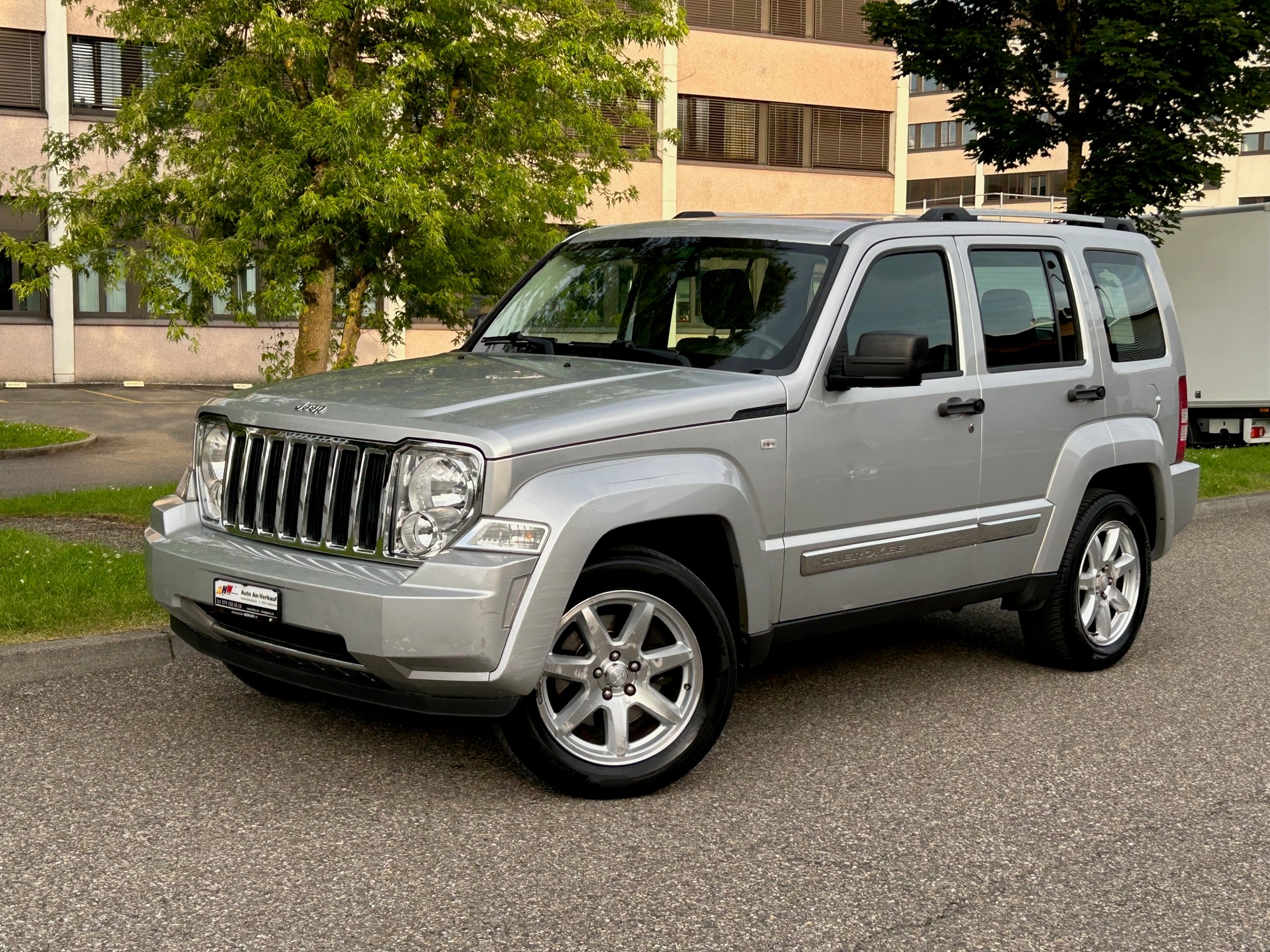 JEEP Cherokee 3.7 V6 Limited Automatic