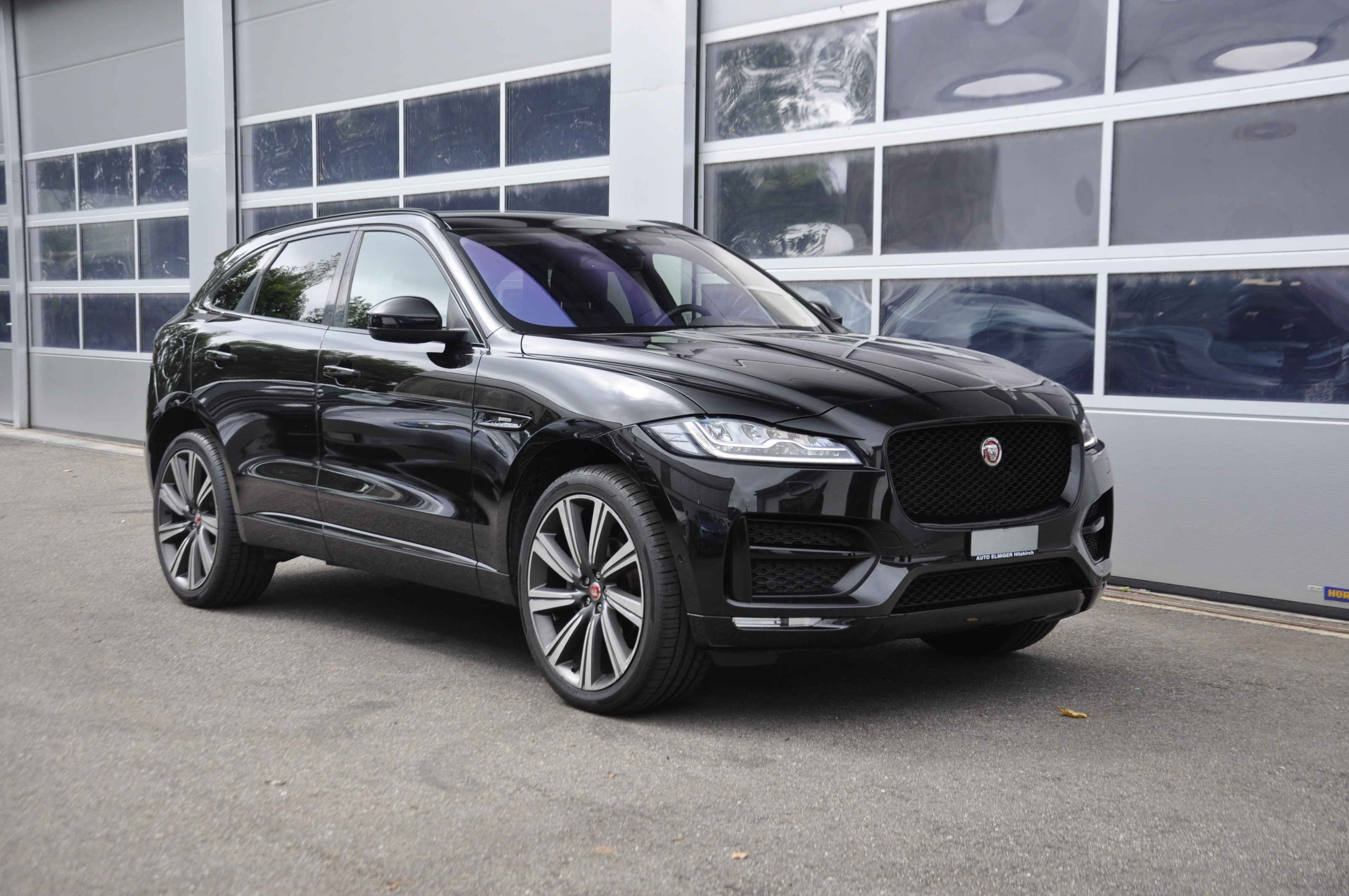 JAGUAR F-Pace 2.0d R-Sport AWD Automatik