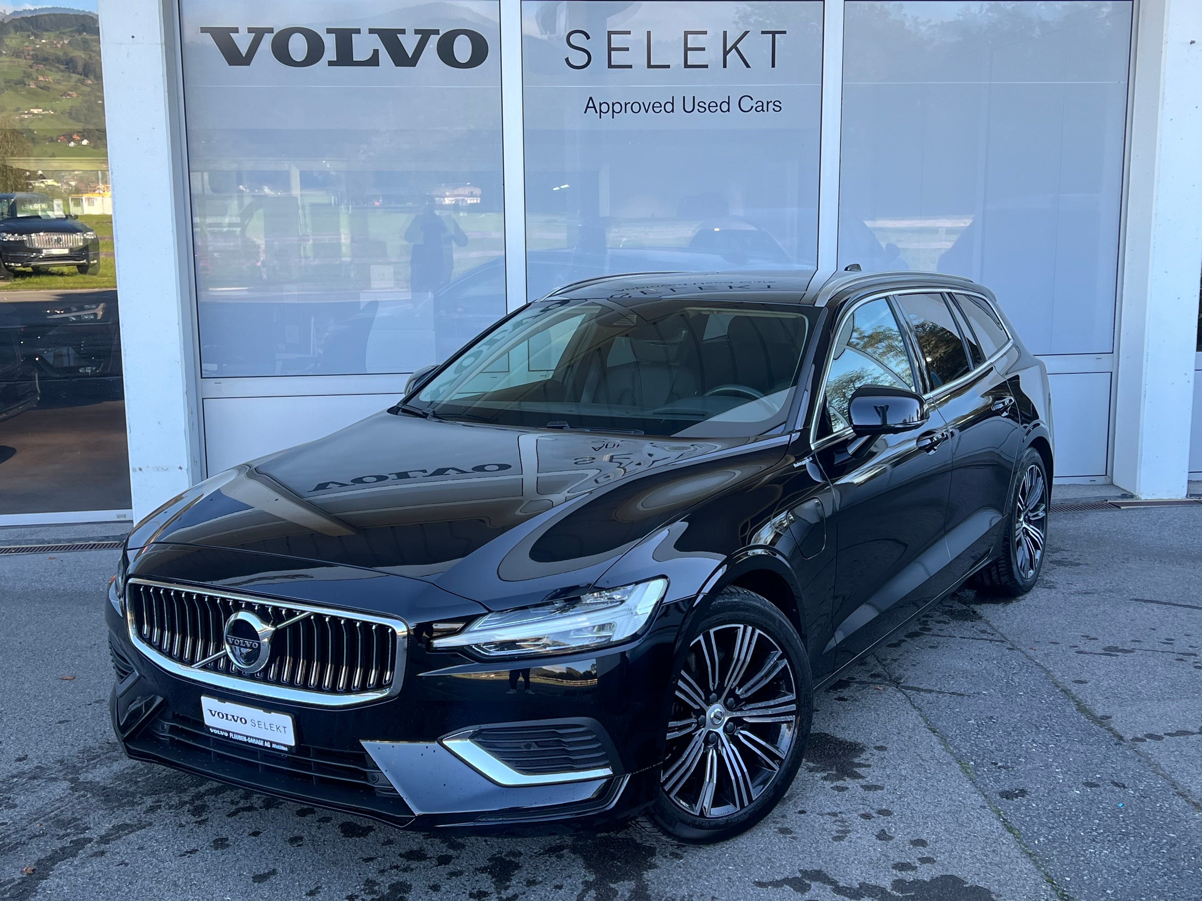 VOLVO V60 T6 eAWD Inscription