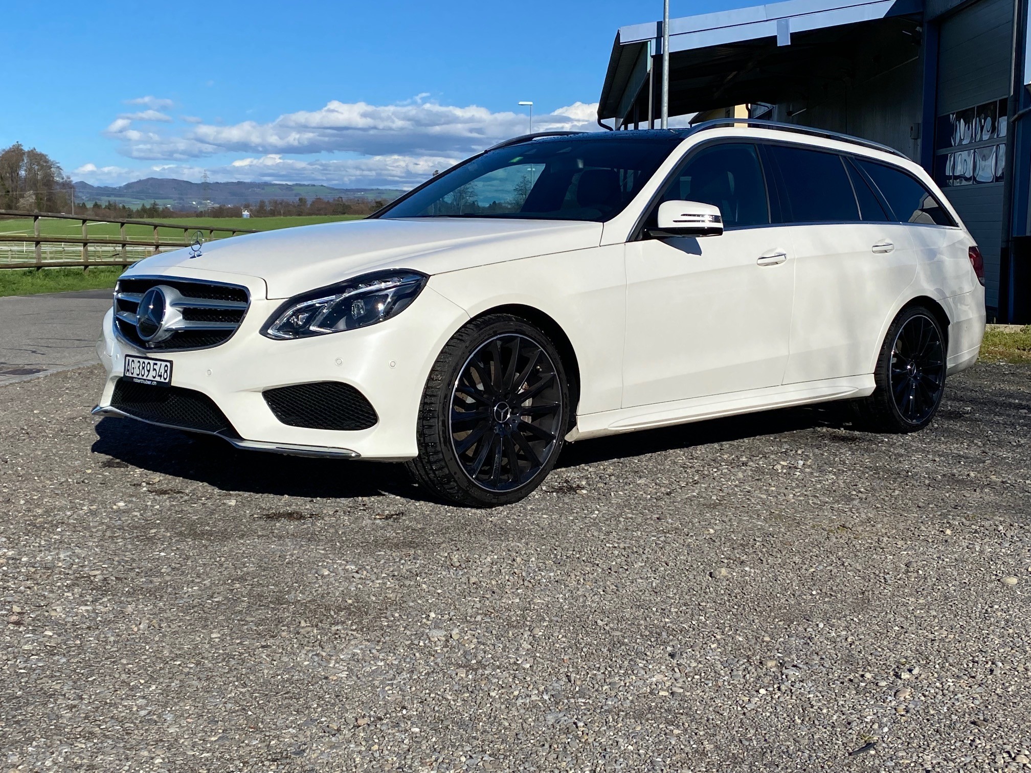 MERCEDES-BENZ E 400 Avantgarde 4Matic 7G-Tronic