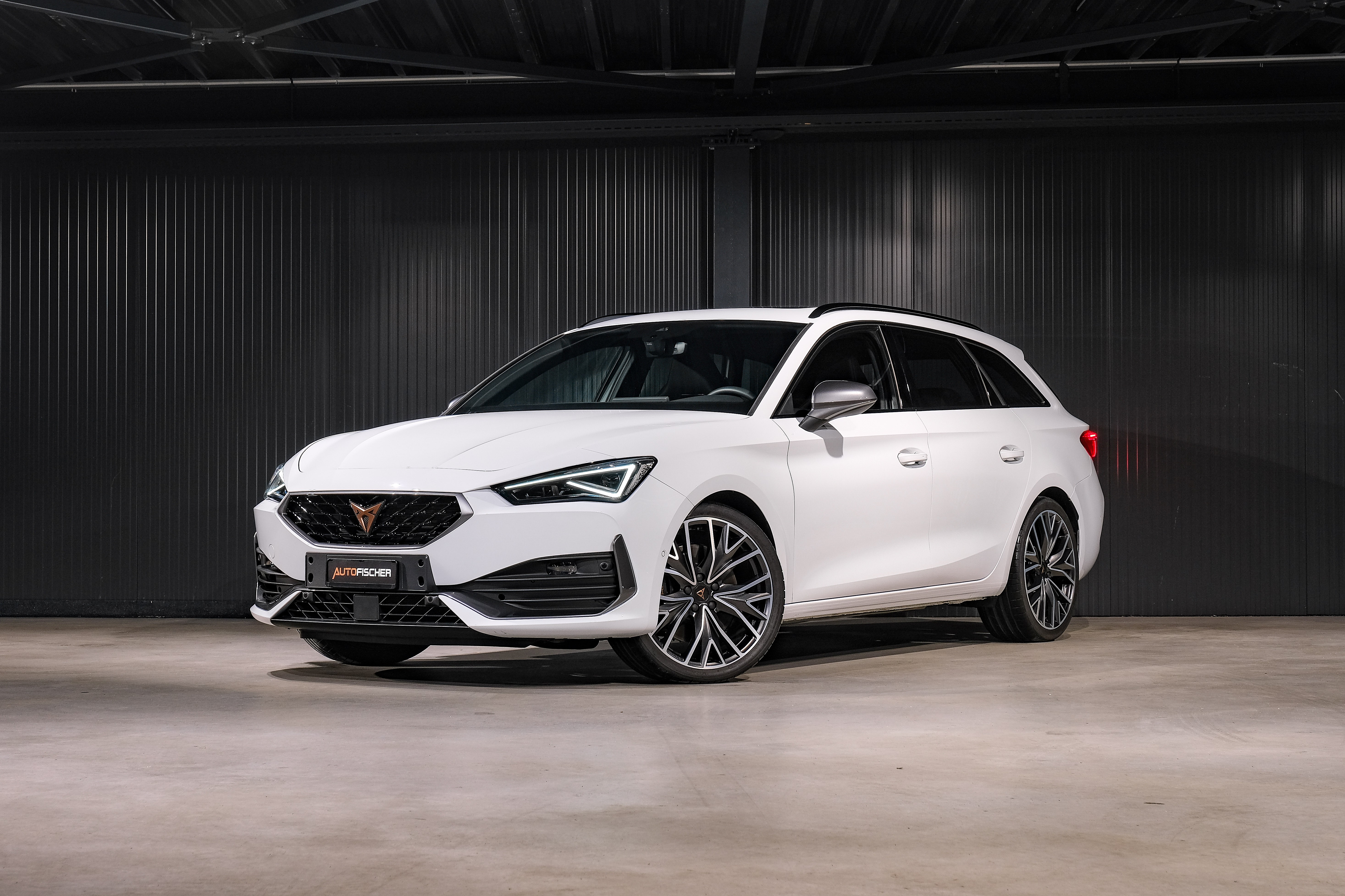 CUPRA LEON ST 2.0 TSI VZ DSG 4Drive