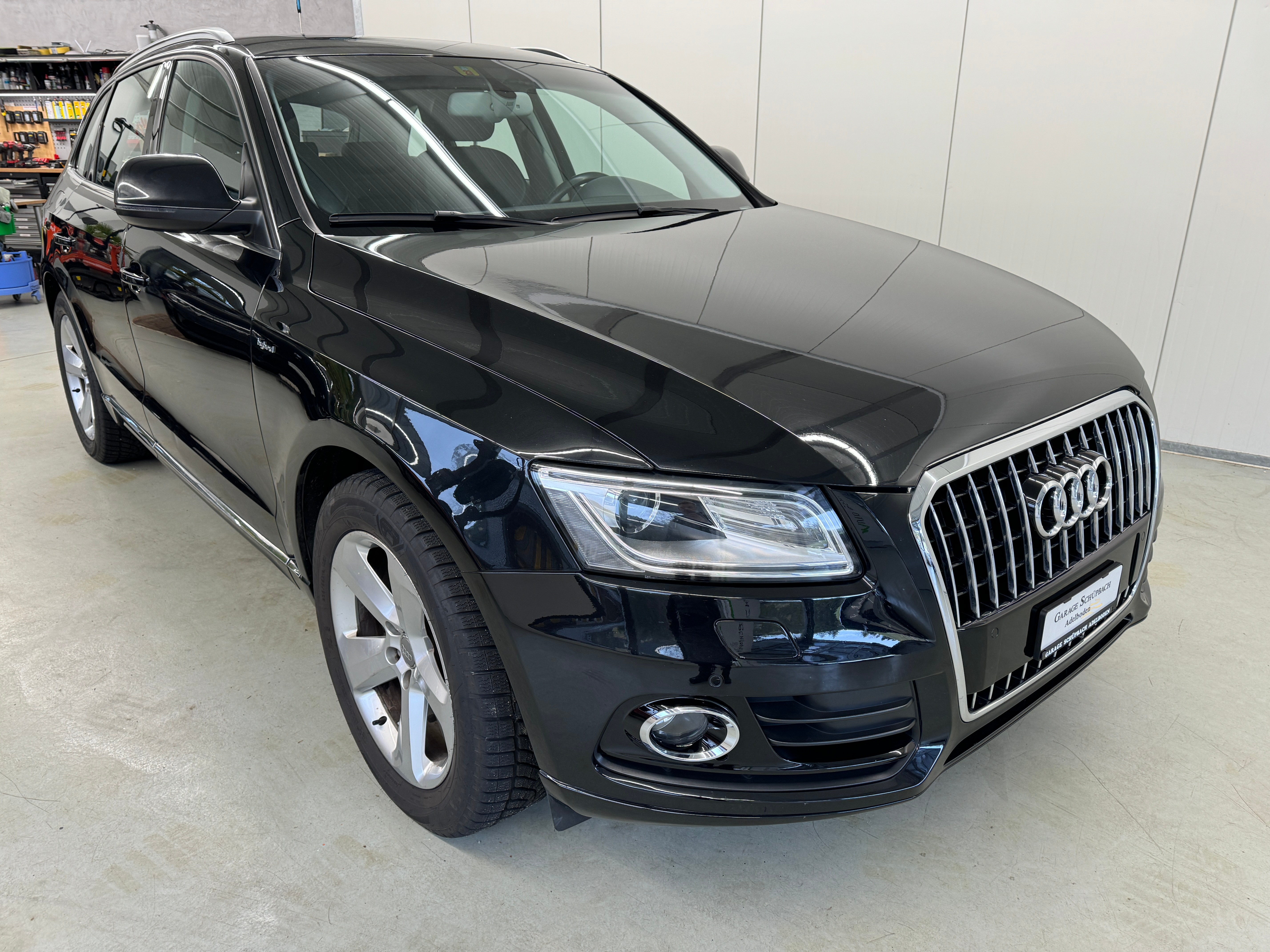 AUDI Q5 2.0 TFSI hybrid quattro tiptronic