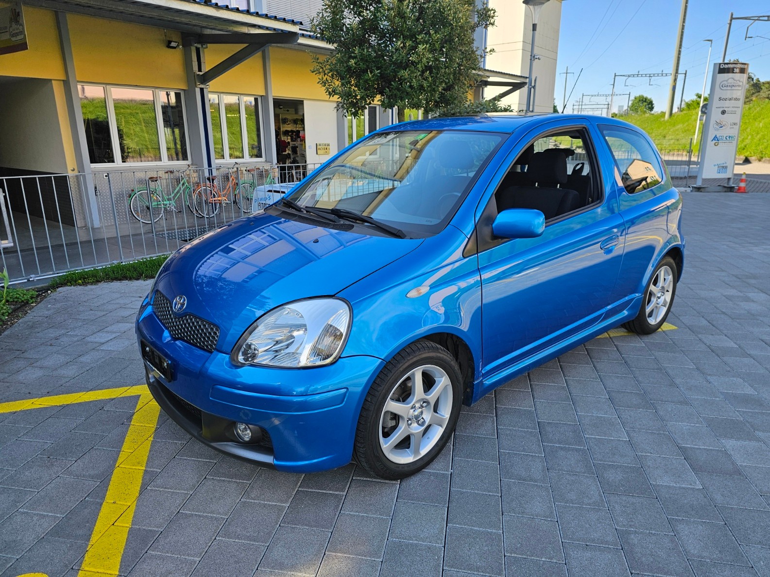 TOYOTA Yaris 1.5 TS