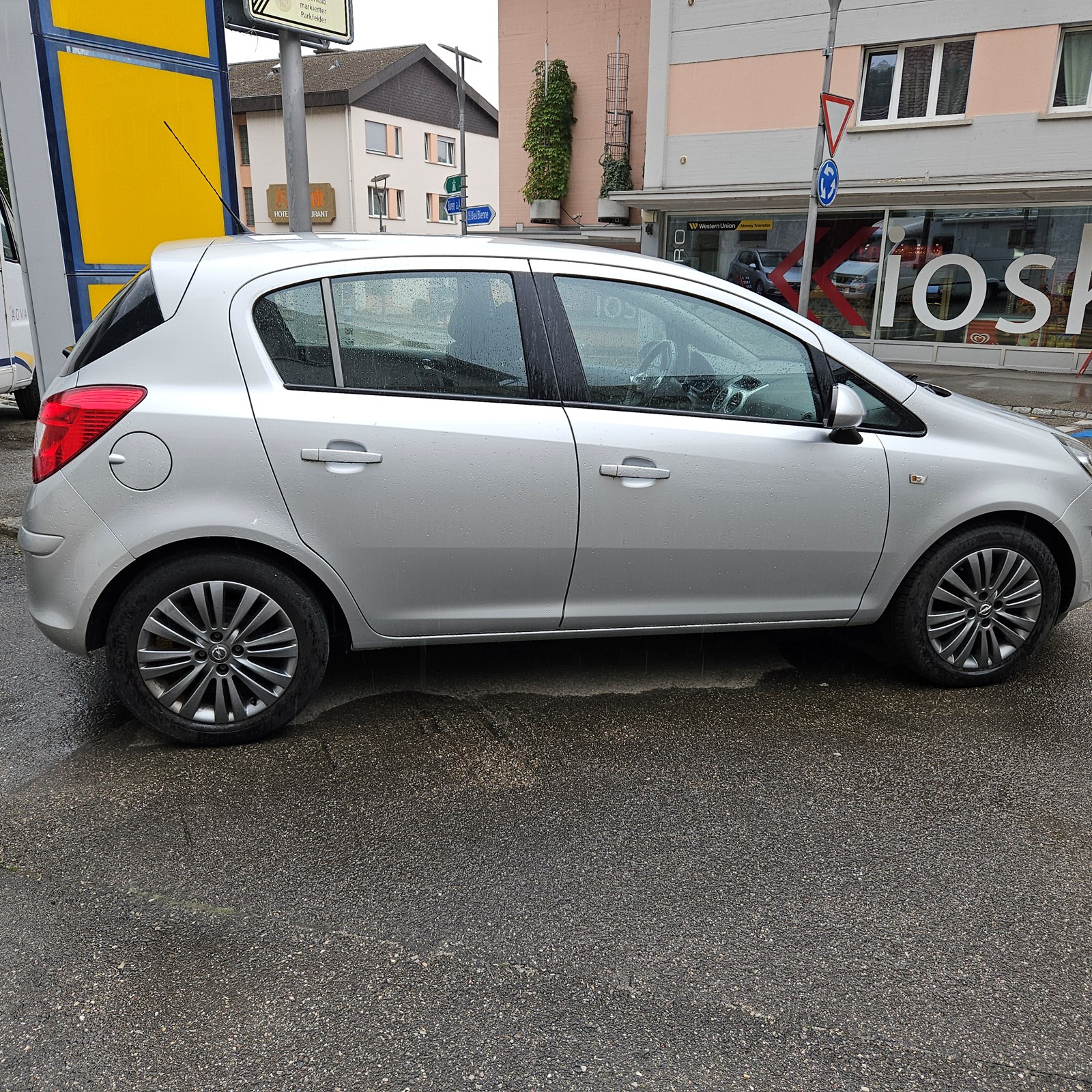 OPEL Corsa 1.4i 16V TP Active Ed.