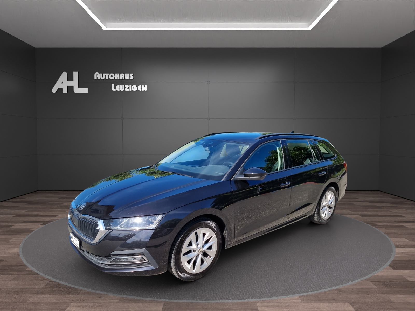 SKODA Octavia Combi 2.0 TDI DSG Style