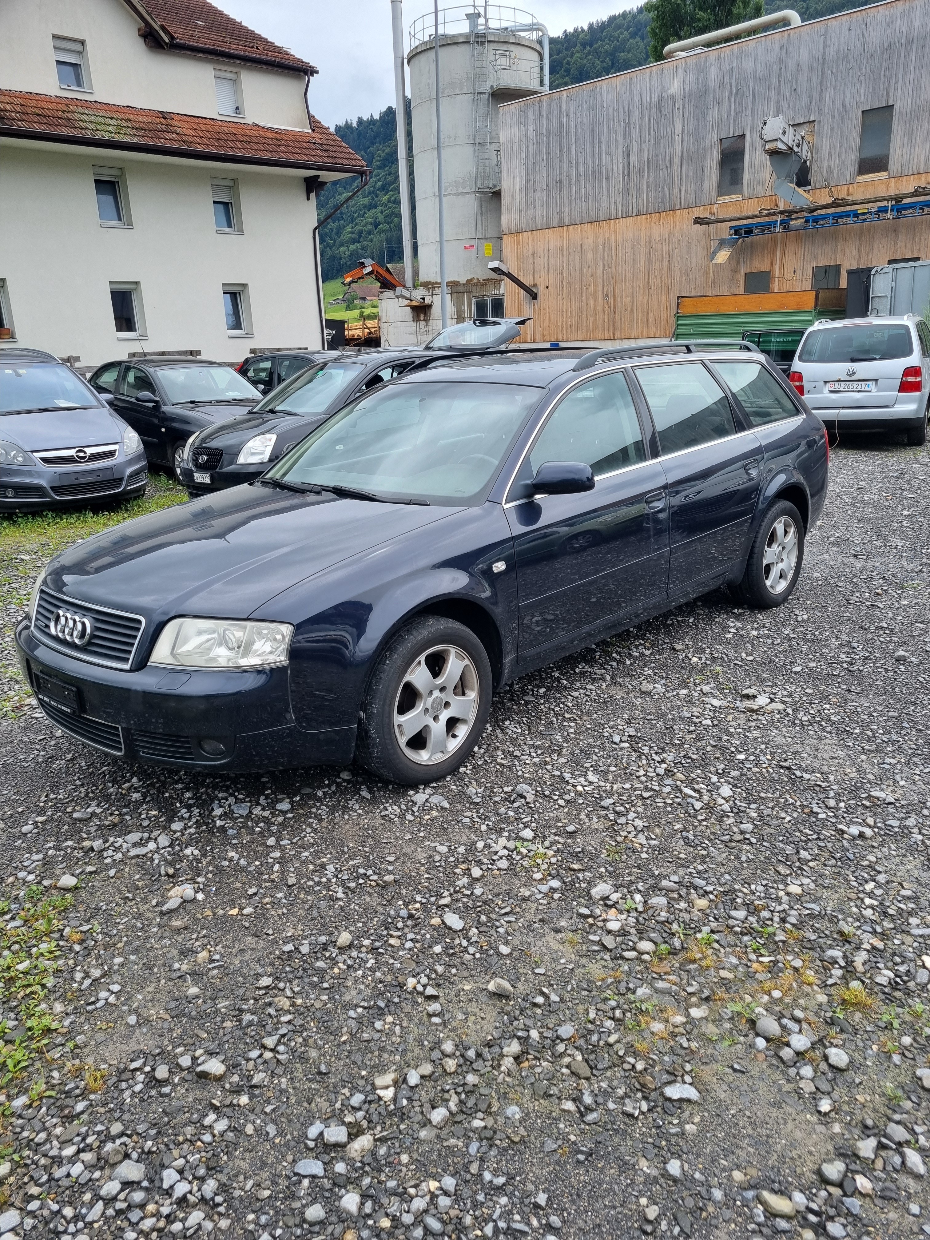 AUDI A6 Avant 2.5 TDI quattro