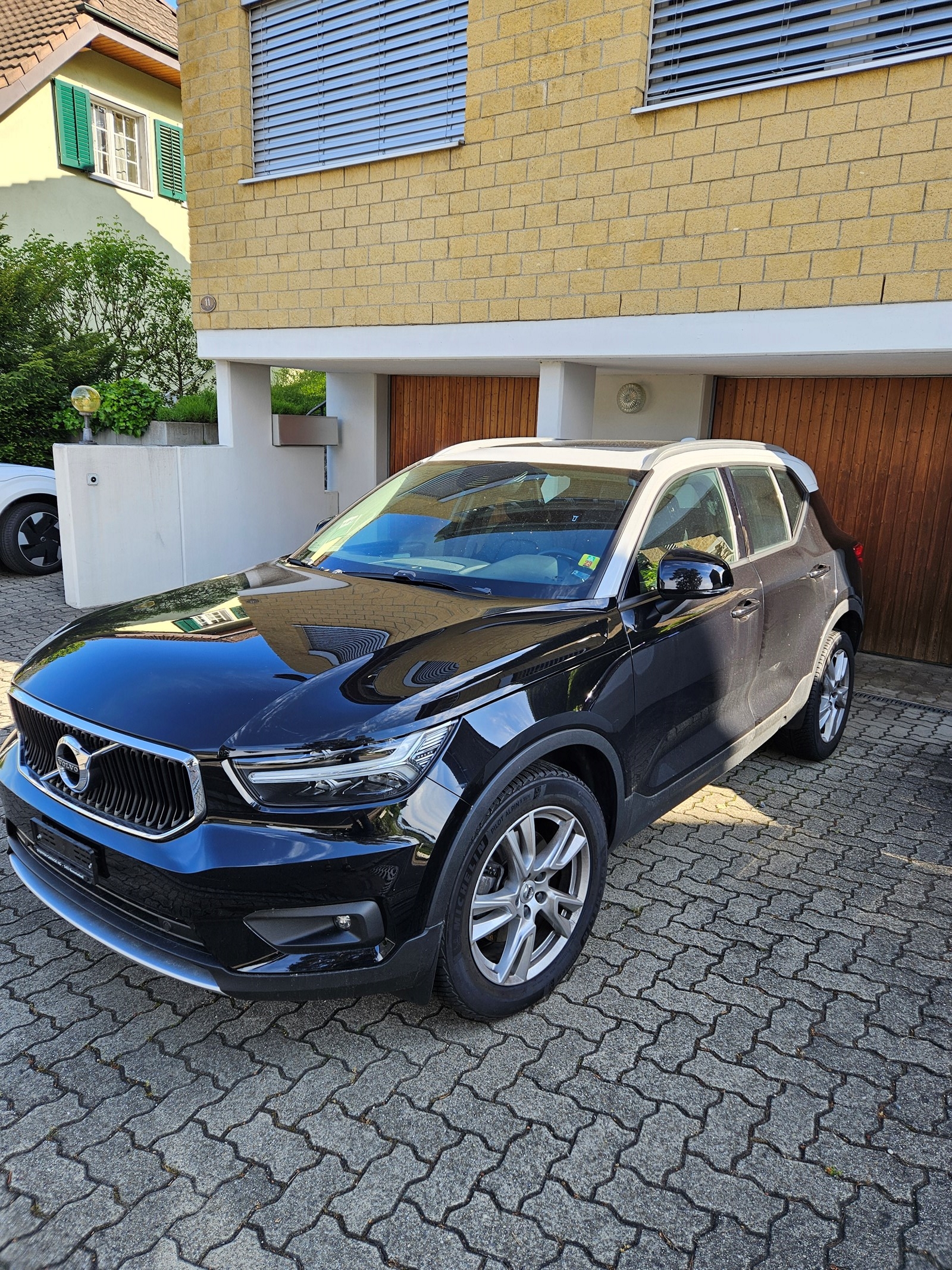 VOLVO XC40 T4 AWD Momentum Geartronic