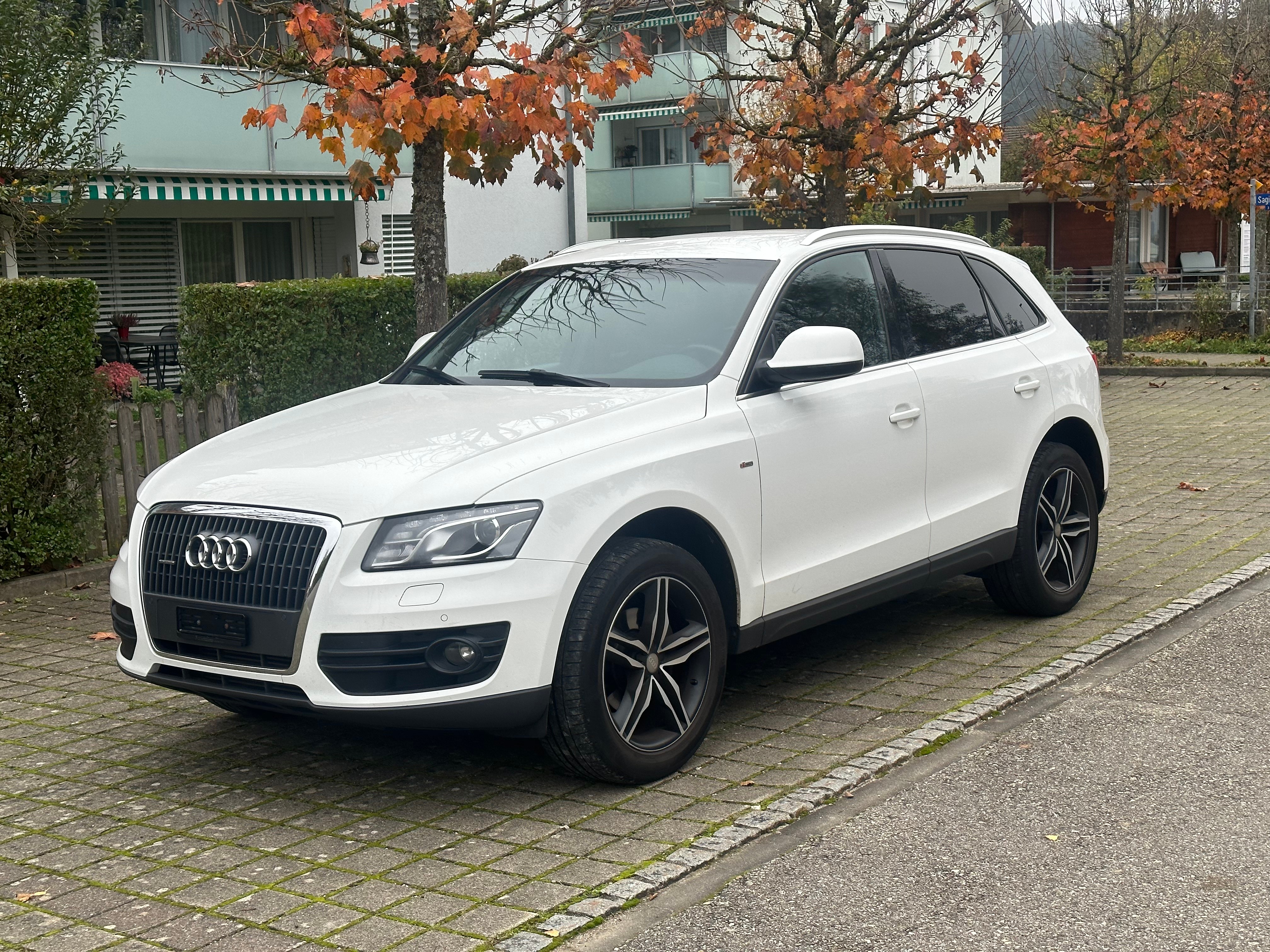 AUDI Q5 2.0 TFSI quattro