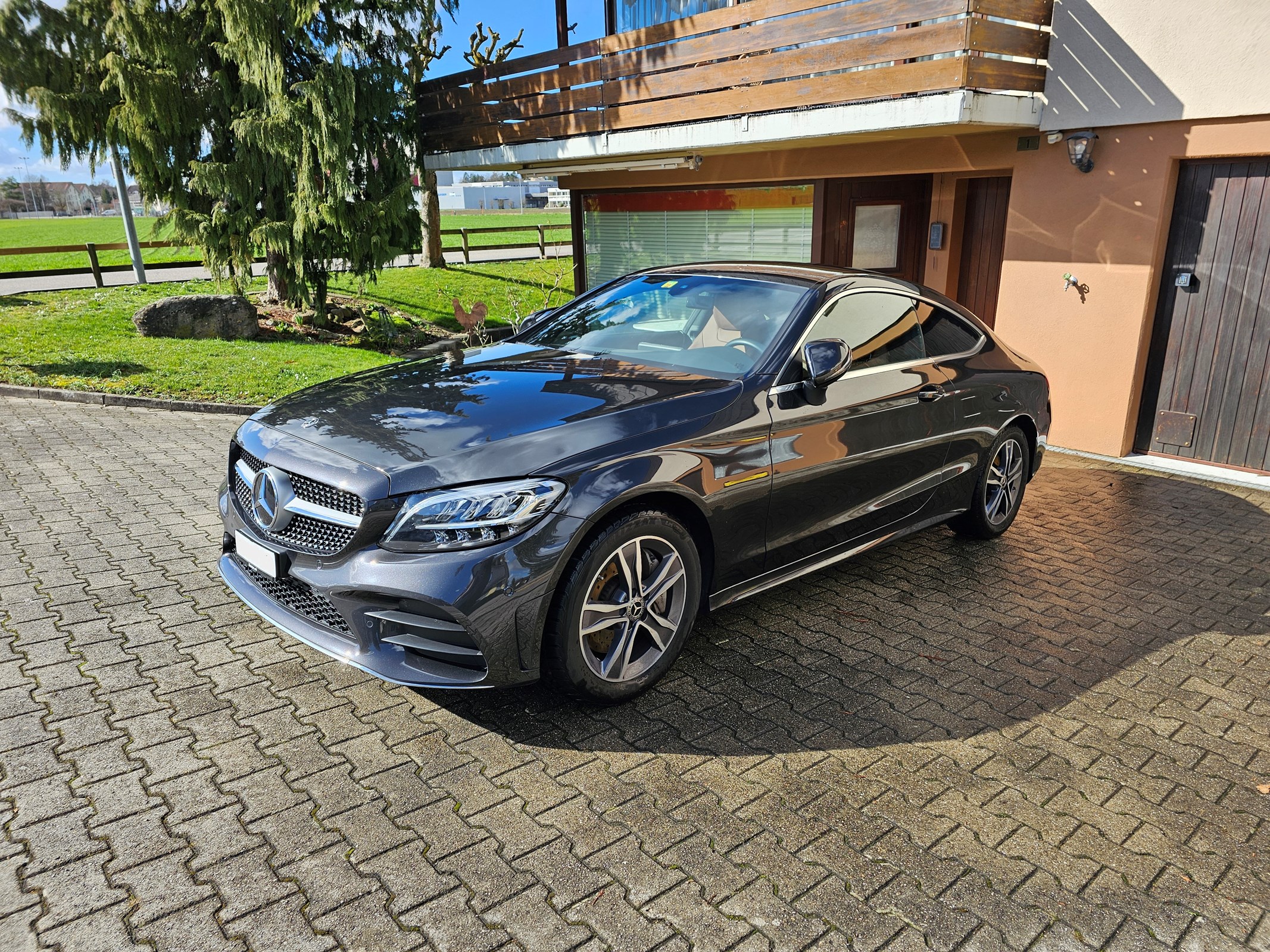 MERCEDES-BENZ C 300 d Coupé 4Matic AMG Line 9G-Tronic