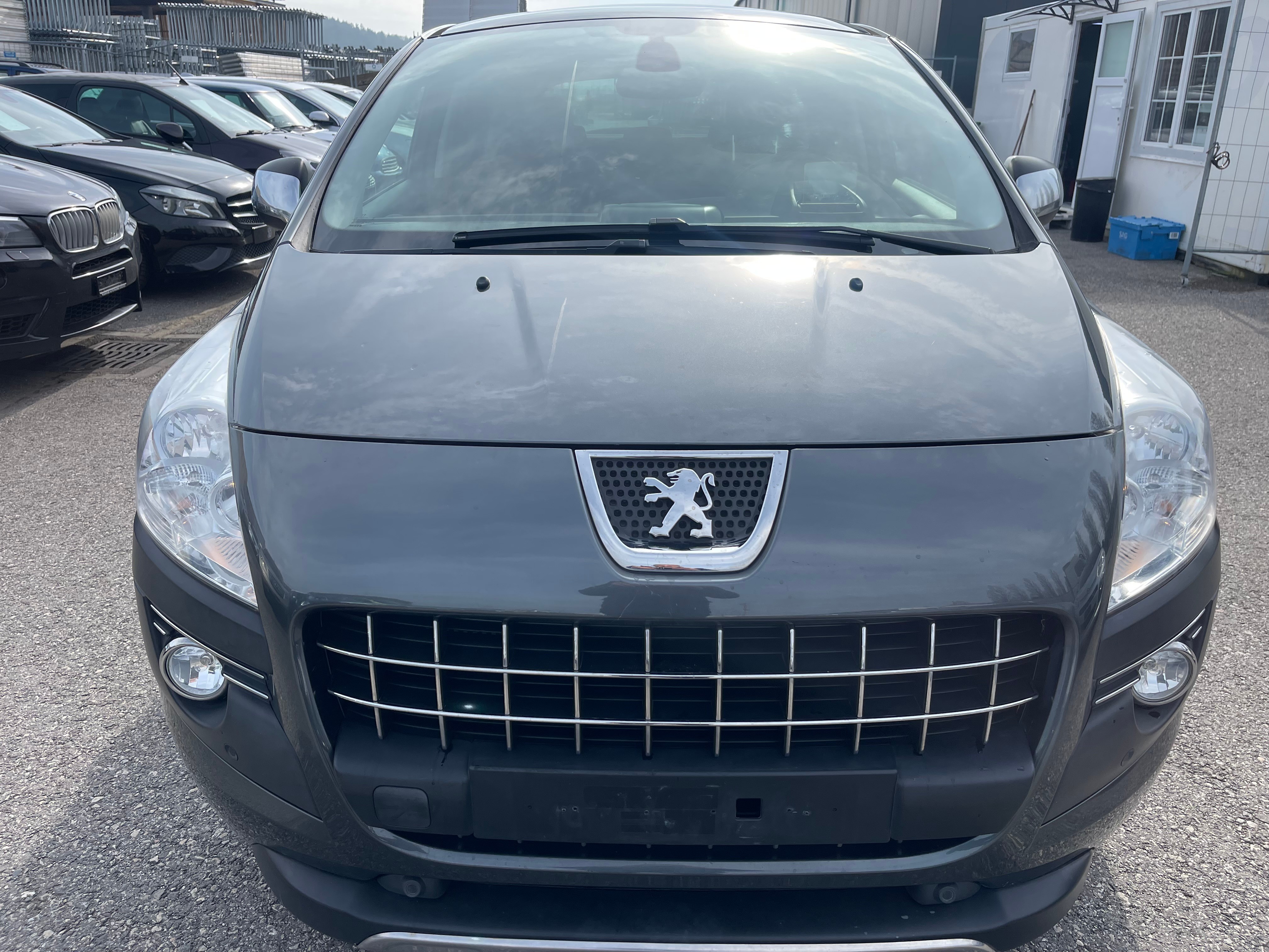 PEUGEOT 3008 1.6 16V T Platinum