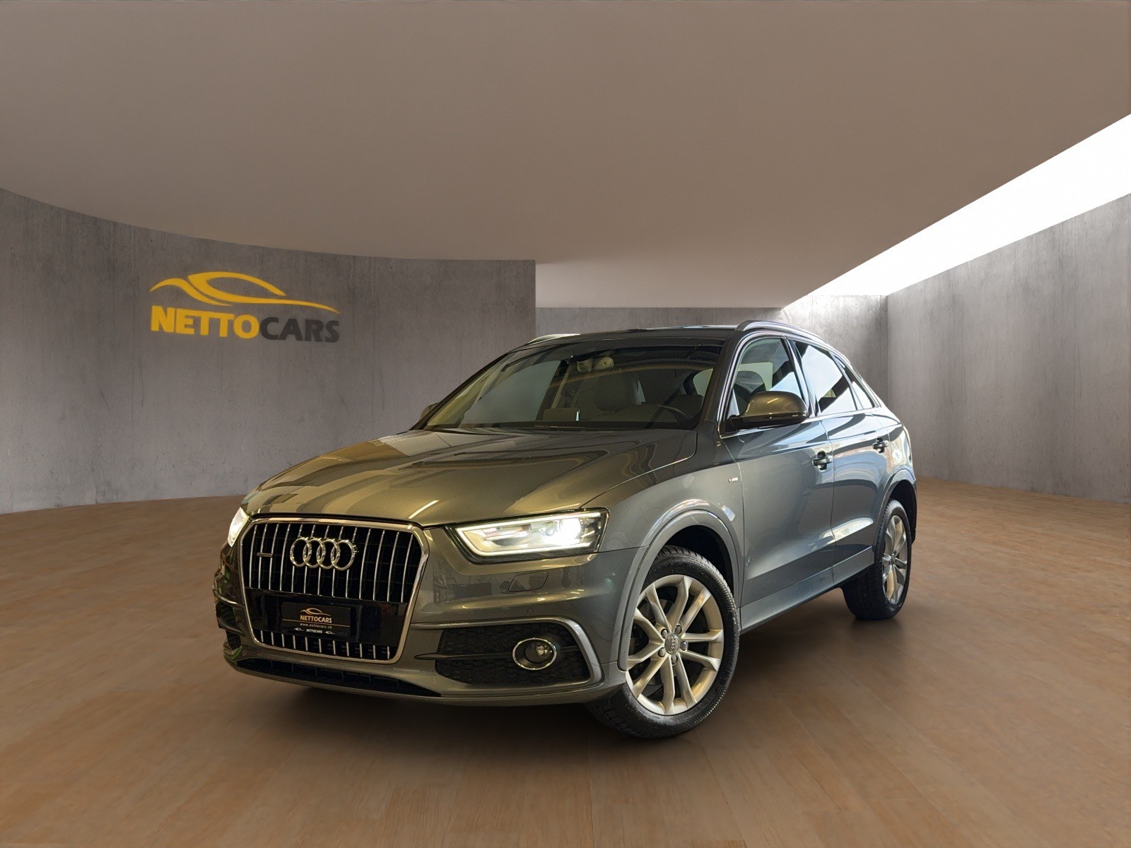 AUDI Q3 2.0 TDI quattro S-tronic