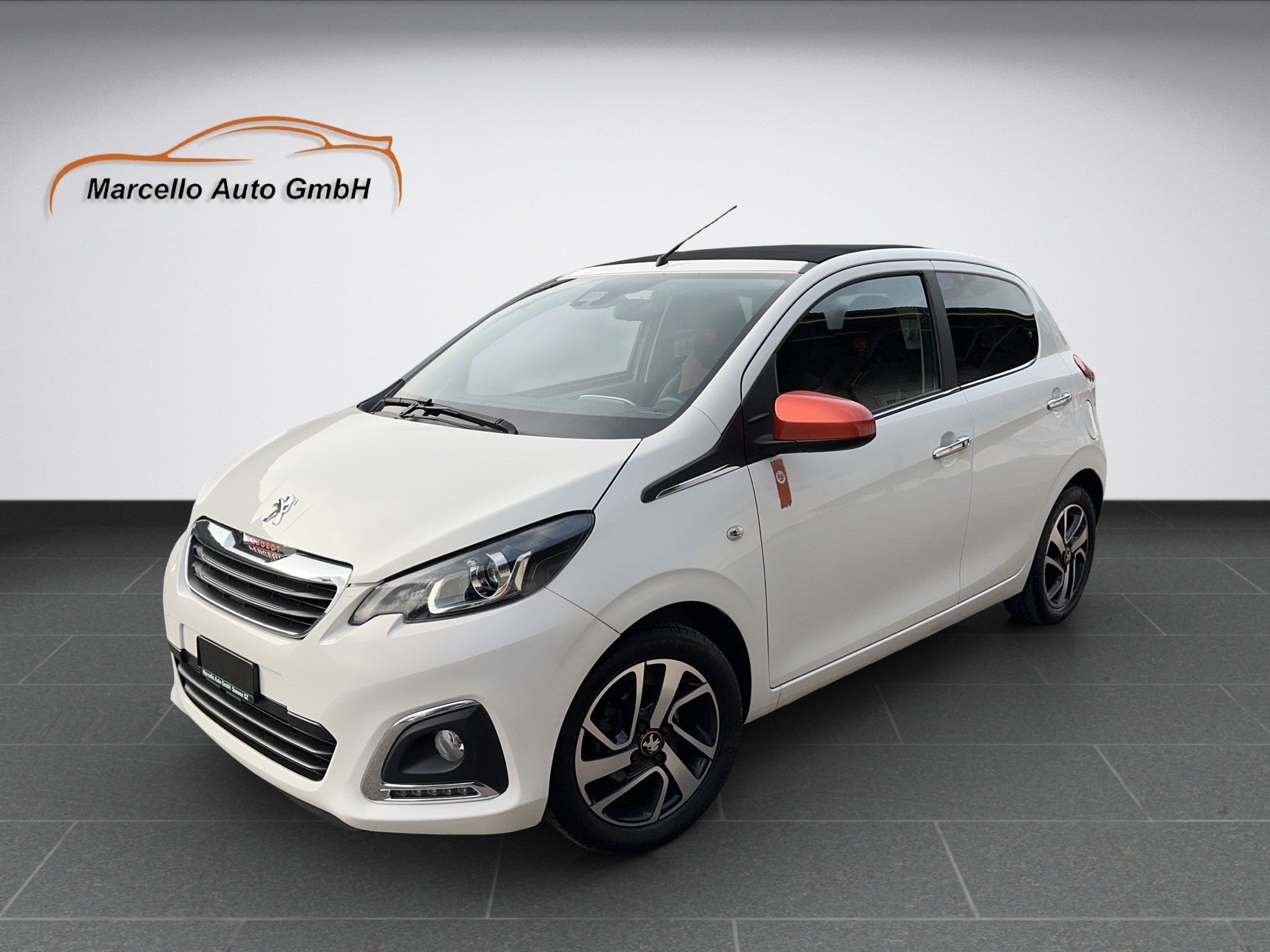 PEUGEOT 108 1.2 VTi Roland Garros Top