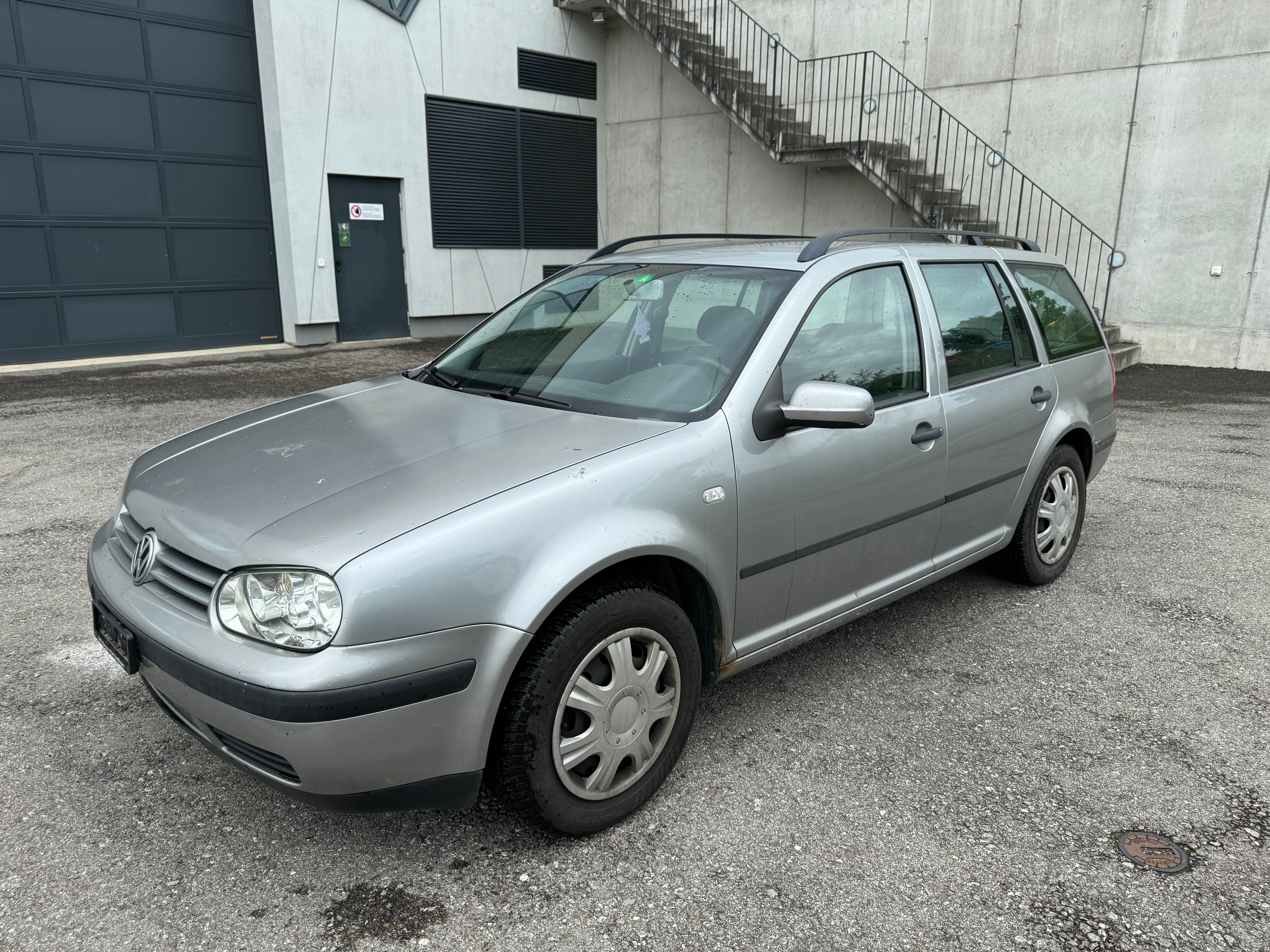 VW Golf Variant 1.6 Comfortline Automatic