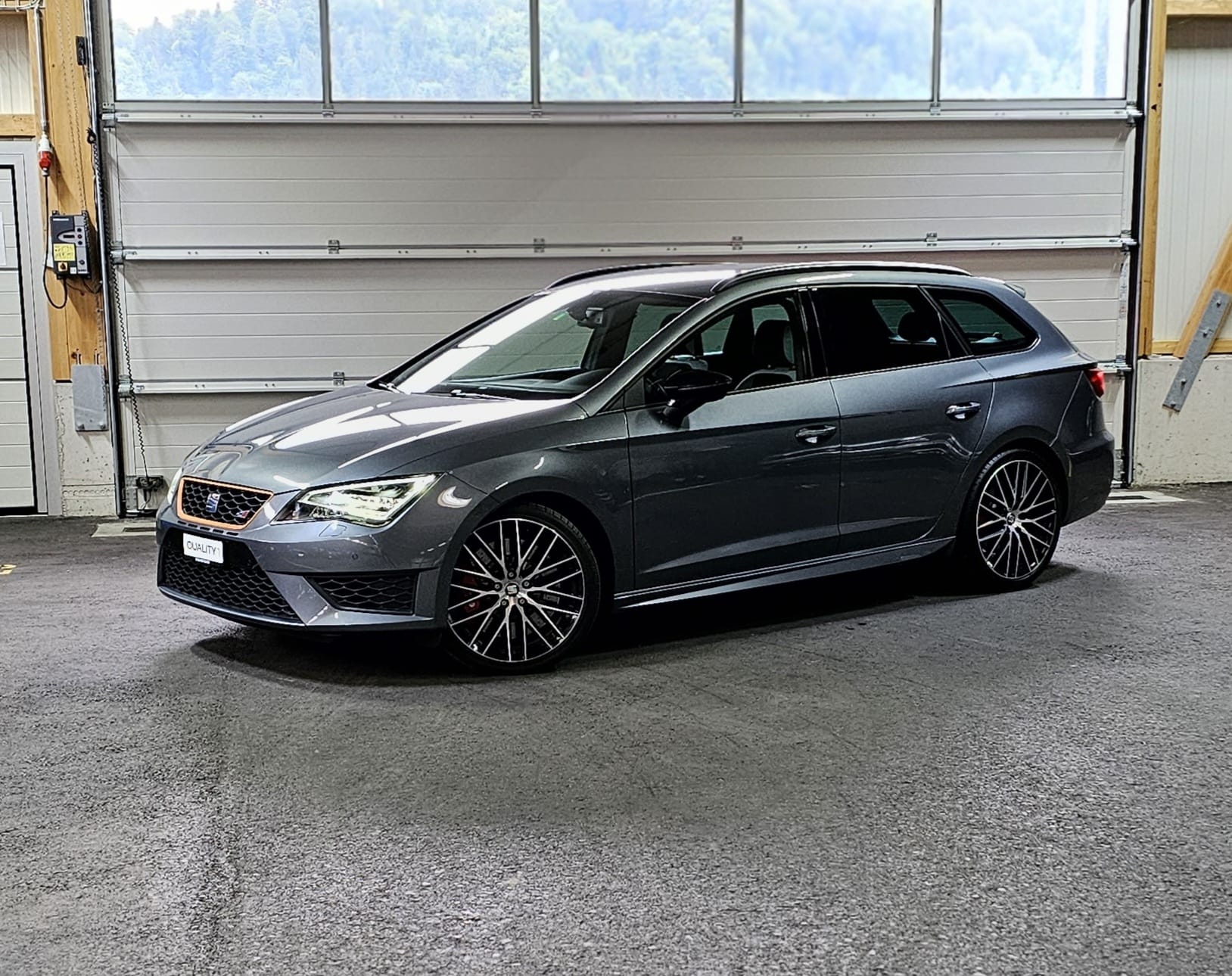 SEAT Leon ST 2.0 TSI Cupra 280 DSG *CH FAHRZEUG*