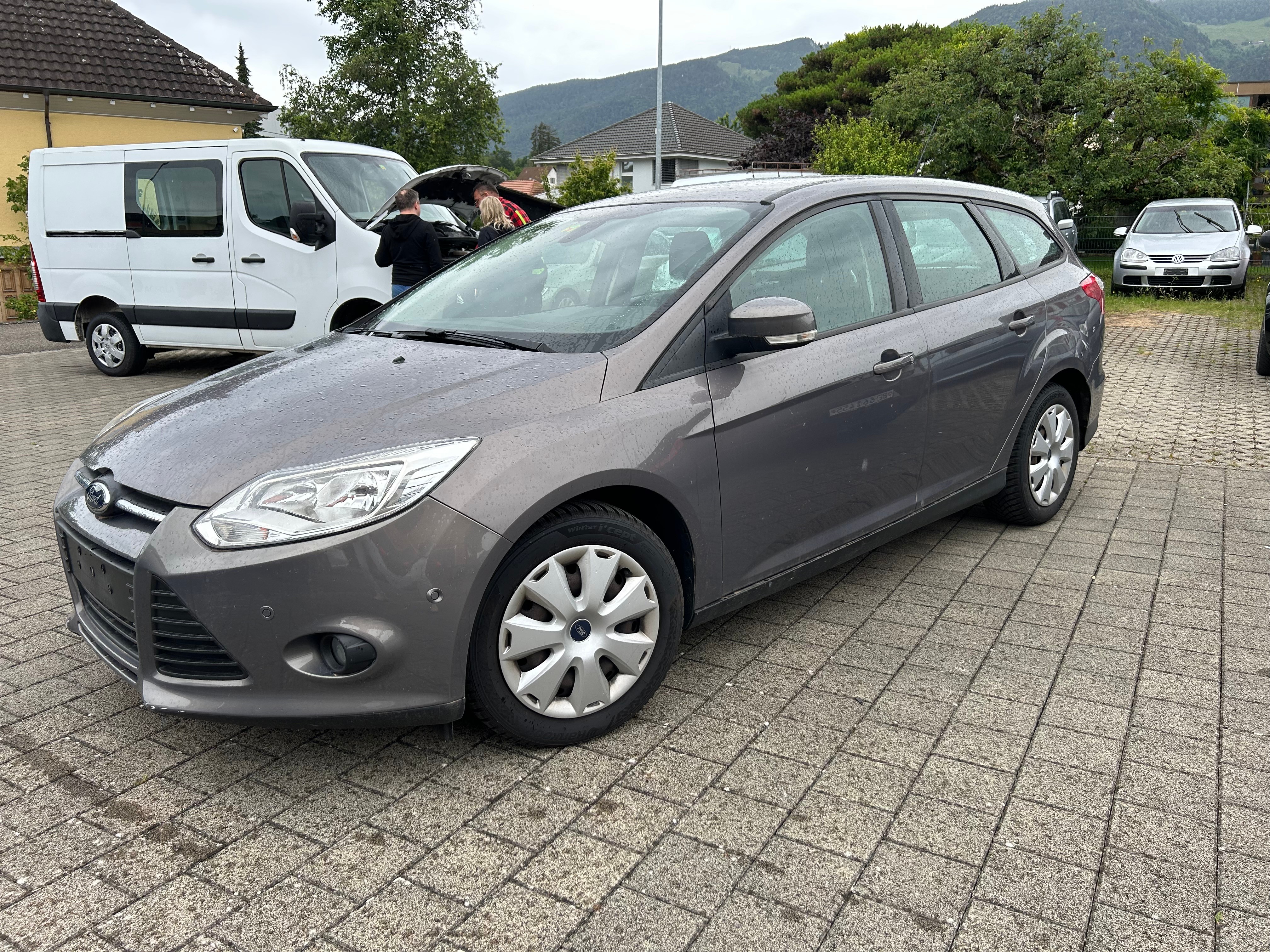 FORD Focus 1.6 SCTi Trend