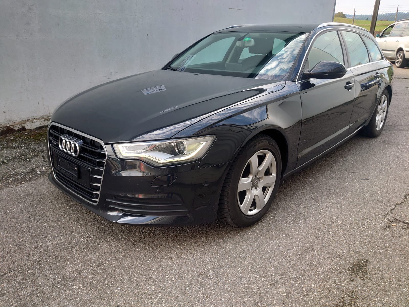 AUDI A6 Avant 3.0 TDI V6 quattro S-tronic