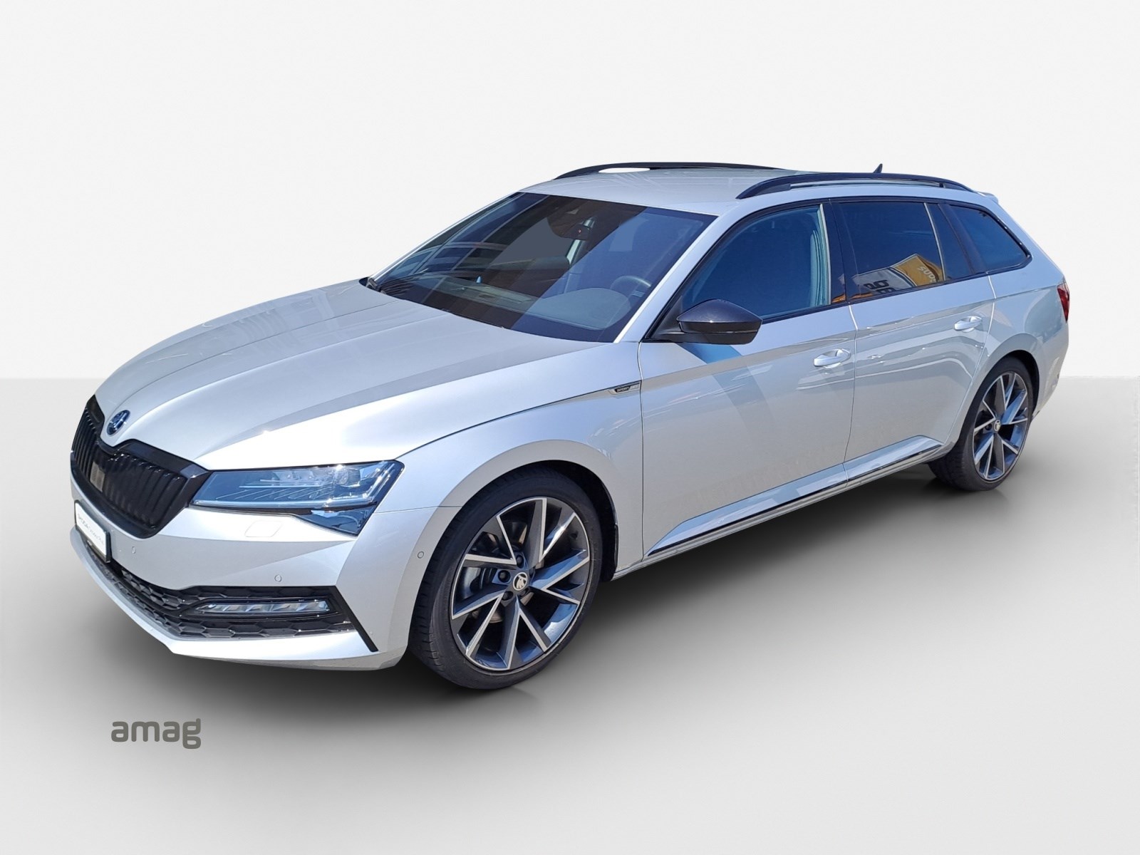 SKODA Superb Combi 2.0 TDi SportLine 4x4 DSG