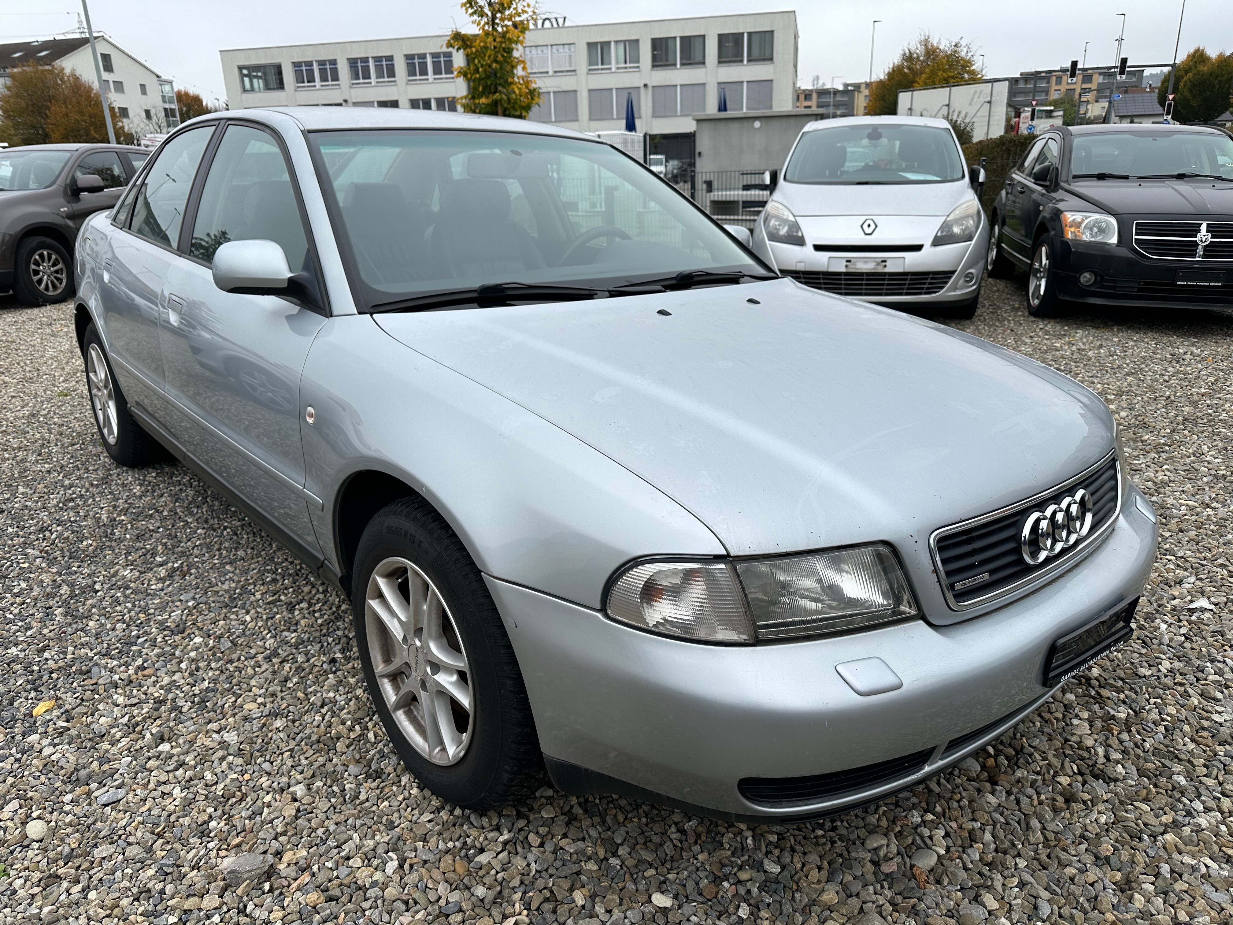 AUDI A4 2.8 30V quattro