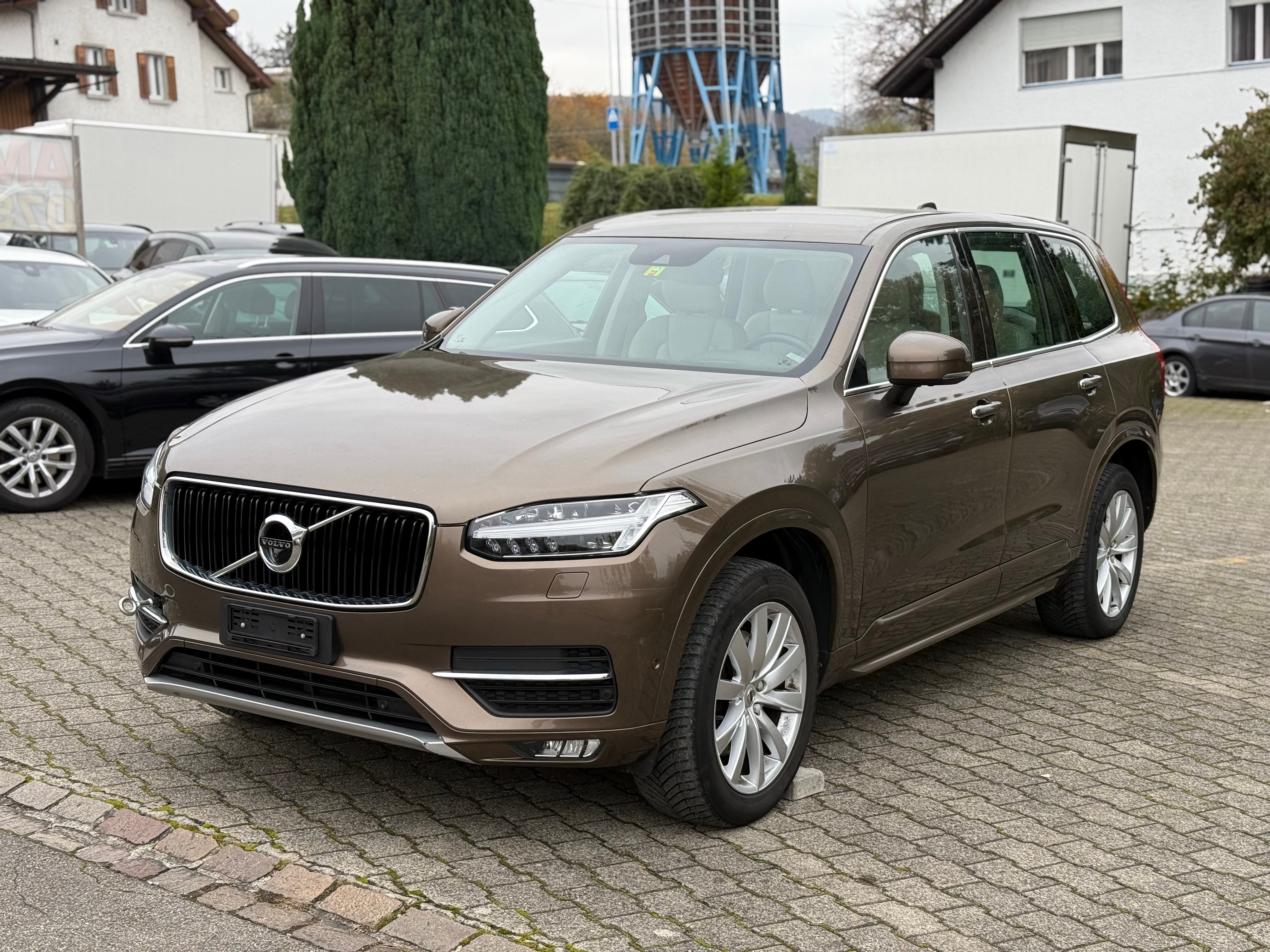 VOLVO XC90 D5 AWD Momentum Geartronic